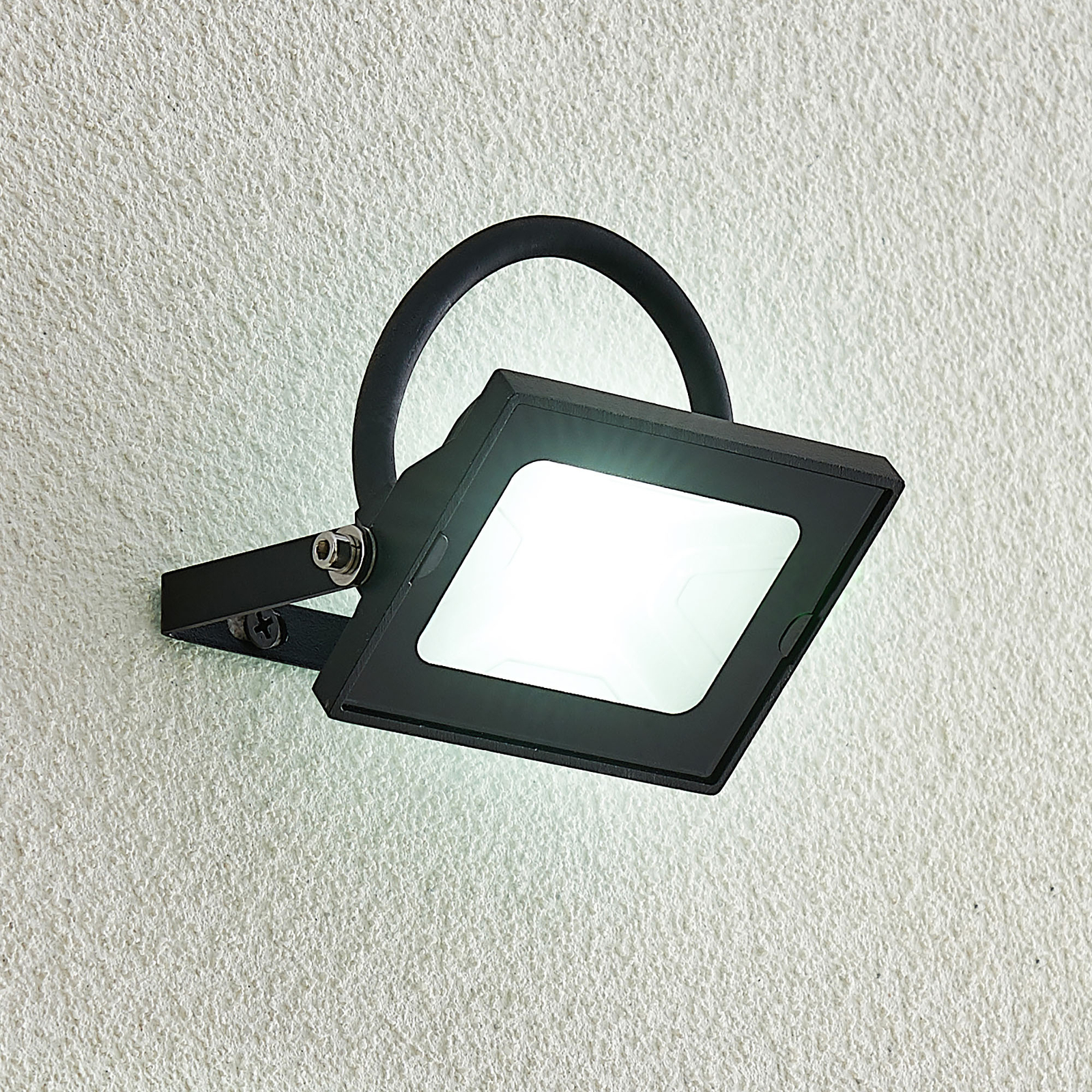 Lindby Aine LED-utespot svart 7,4 cm
