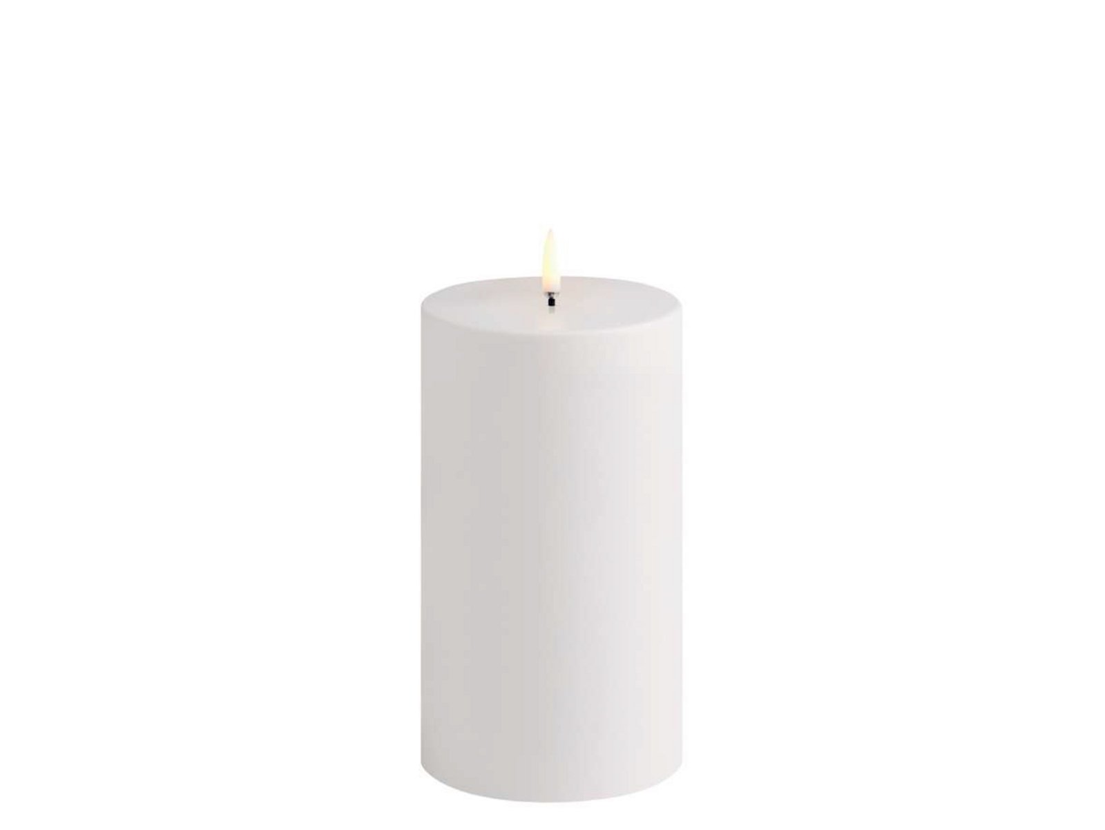 Pillar Candle LED Outdoor 7,8 x 17,8 cm White - Uyuni Lighting