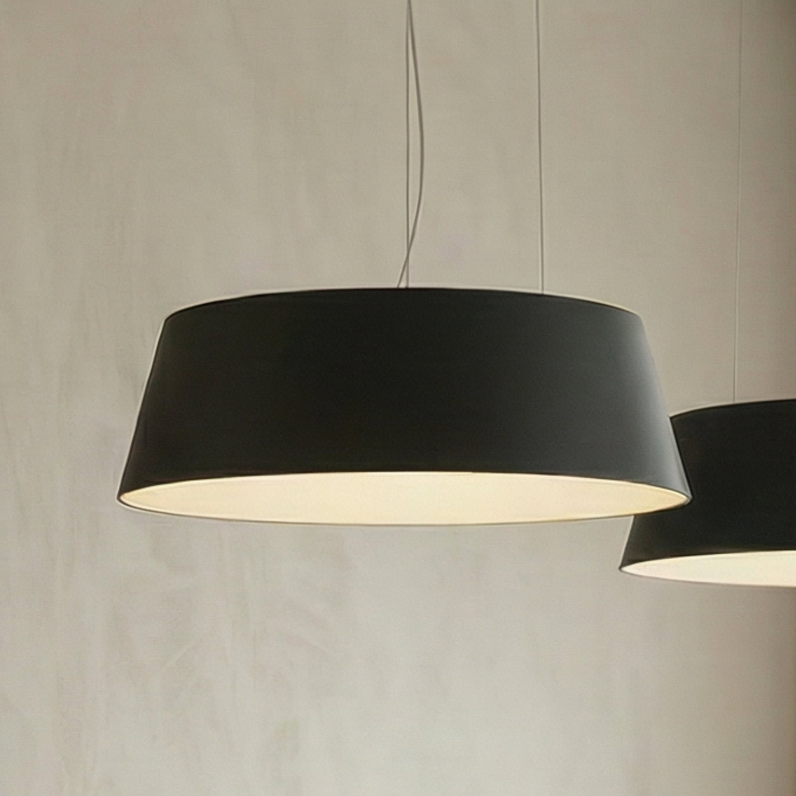 Lucande LED-Hängeleuchte Belsar, schwarz, Aluminium, CCT