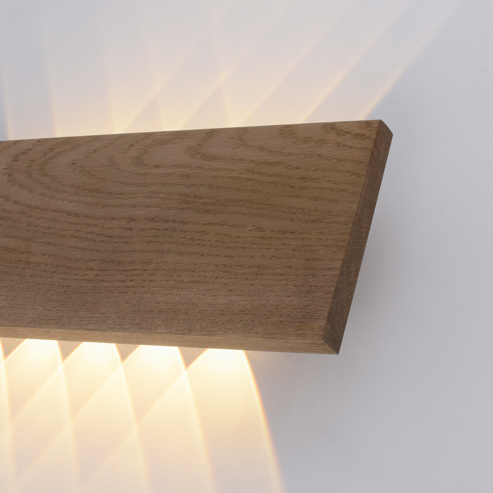 Paul Neuhaus Palma LED nástenné svietidlo drevo 45 cm