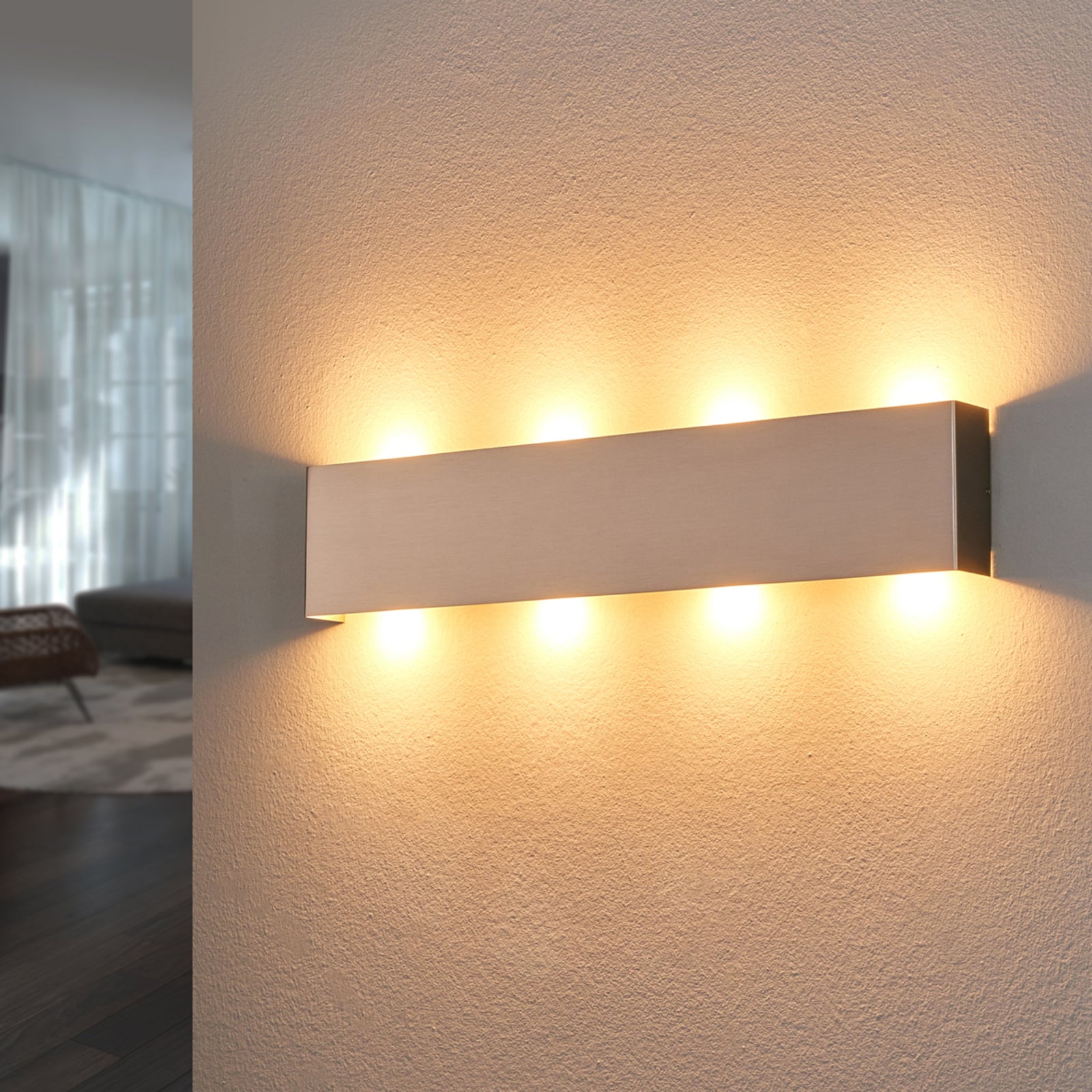 Lucande Nickel-coloured Maja LED wall light, 54 cm, for Living / Dining Room, Aluminium, 3.5 W, energy efficiency: A+, W: 54 cm, H: 11 cm