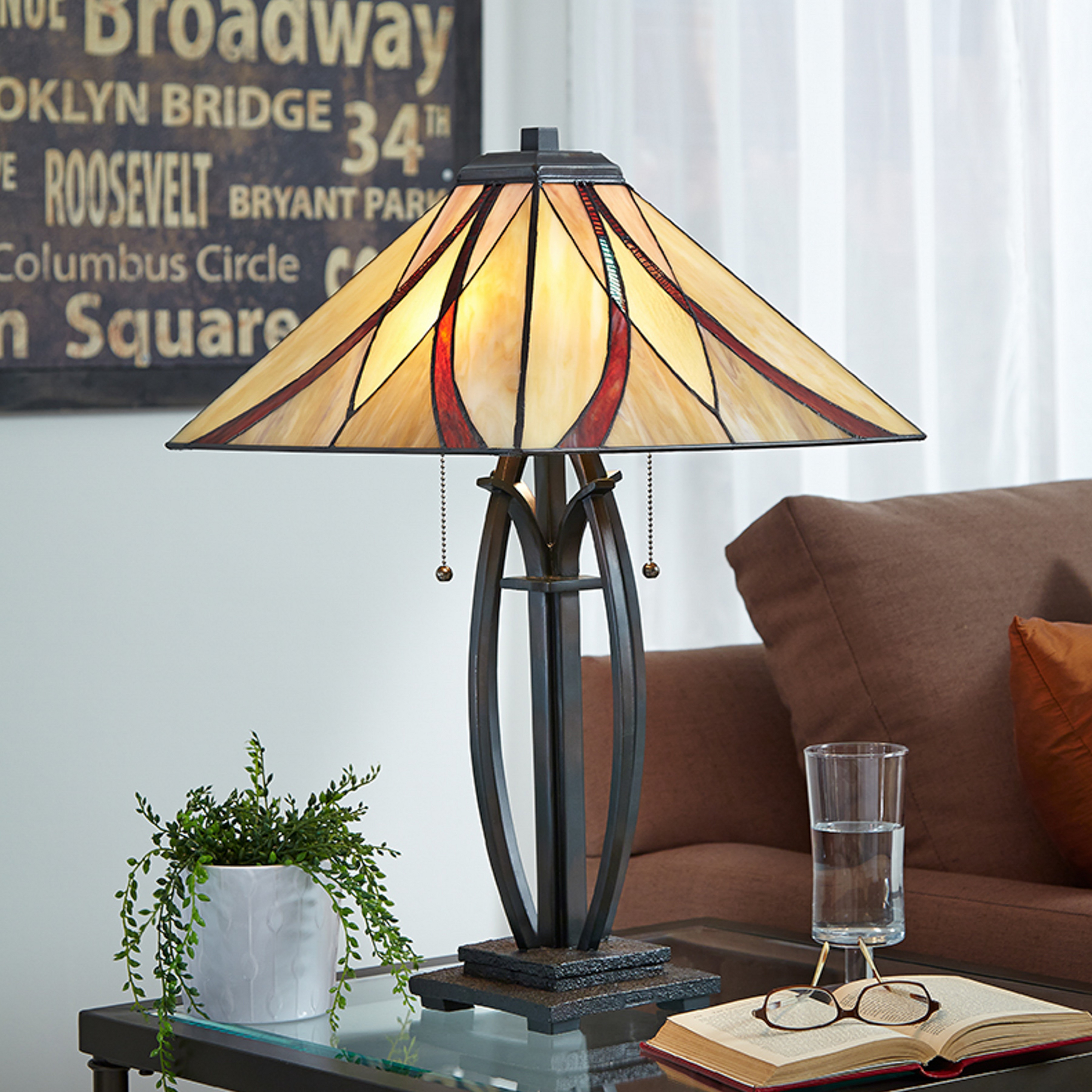 Lampe à poser Asheville au look Tiffany