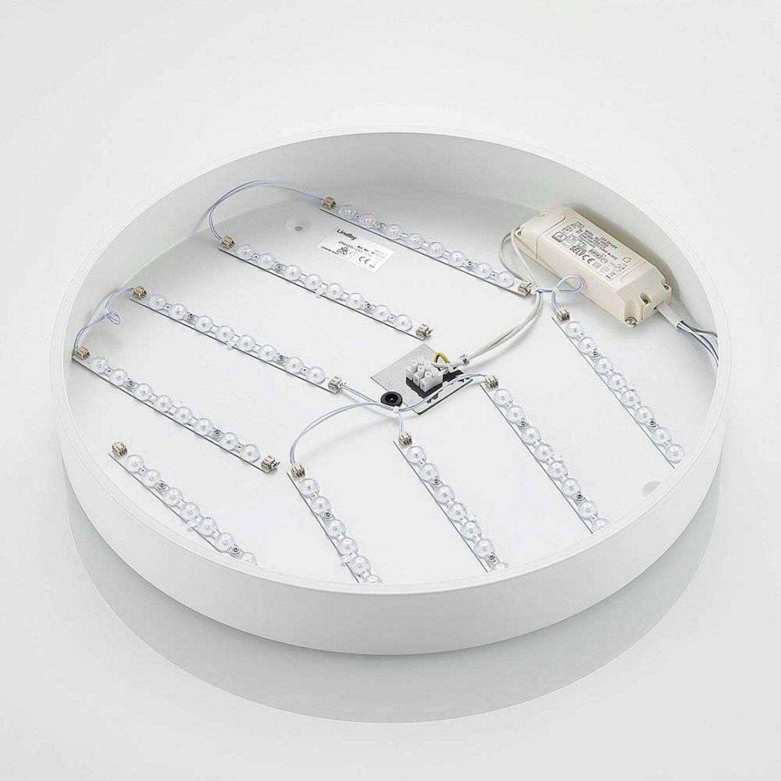 Simera LED Plafonieră White - Lindby