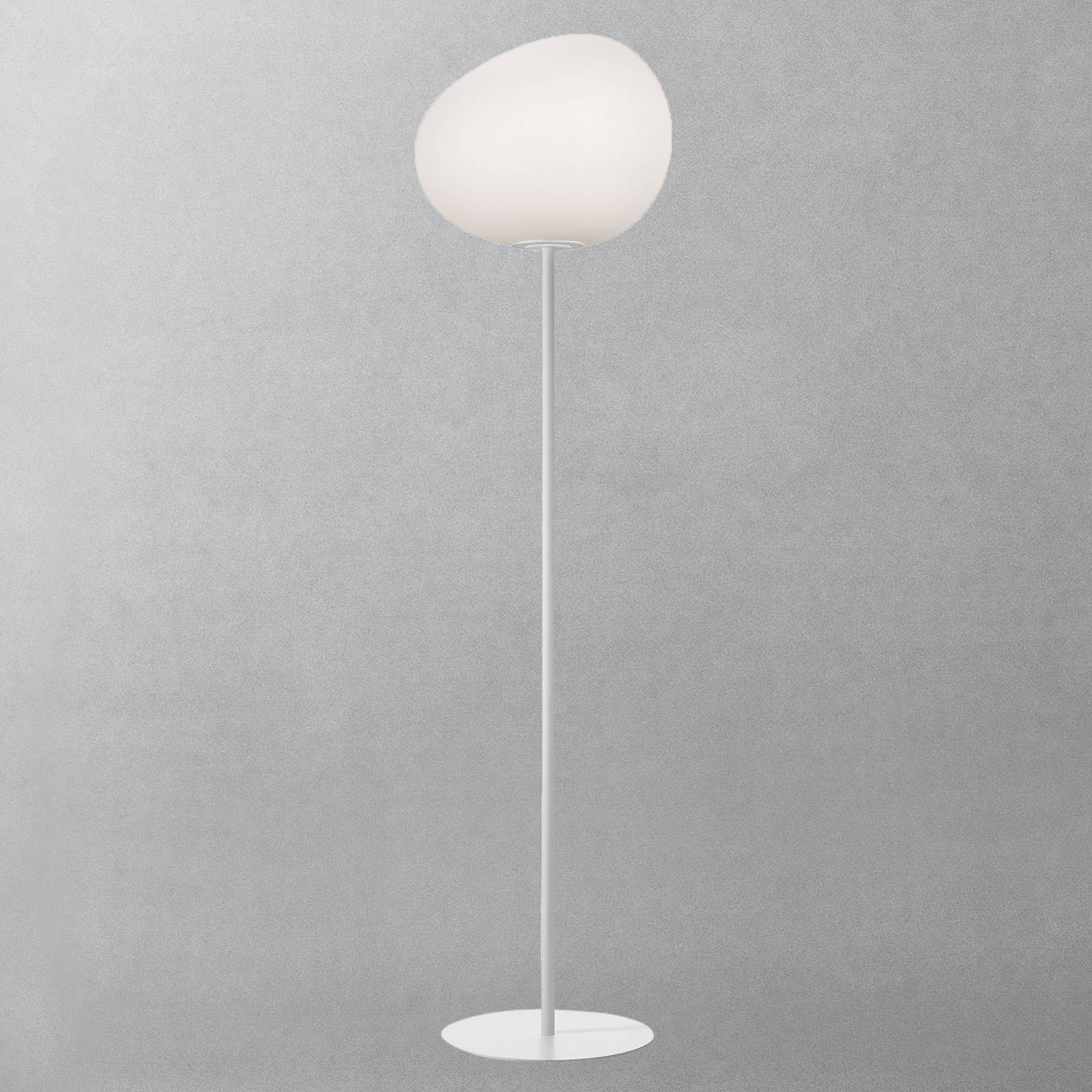 Levně Foscarini Gregg grande stojací lampa, 186 cm, bílá