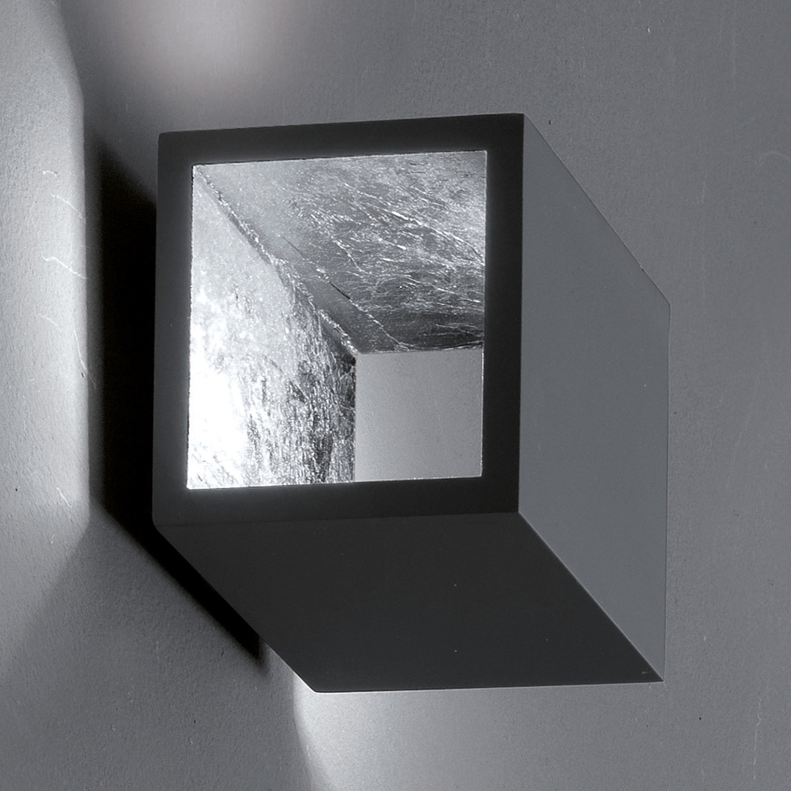 ICONE Cubò LED-Wandleuchte, 10 W