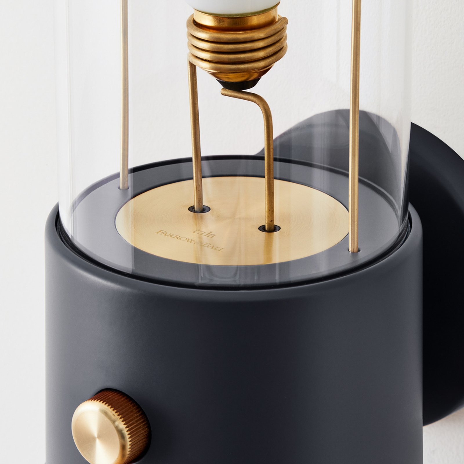 The Muse Wandleuchte Tala x Farrow & Ball Hackles Black - Tala
