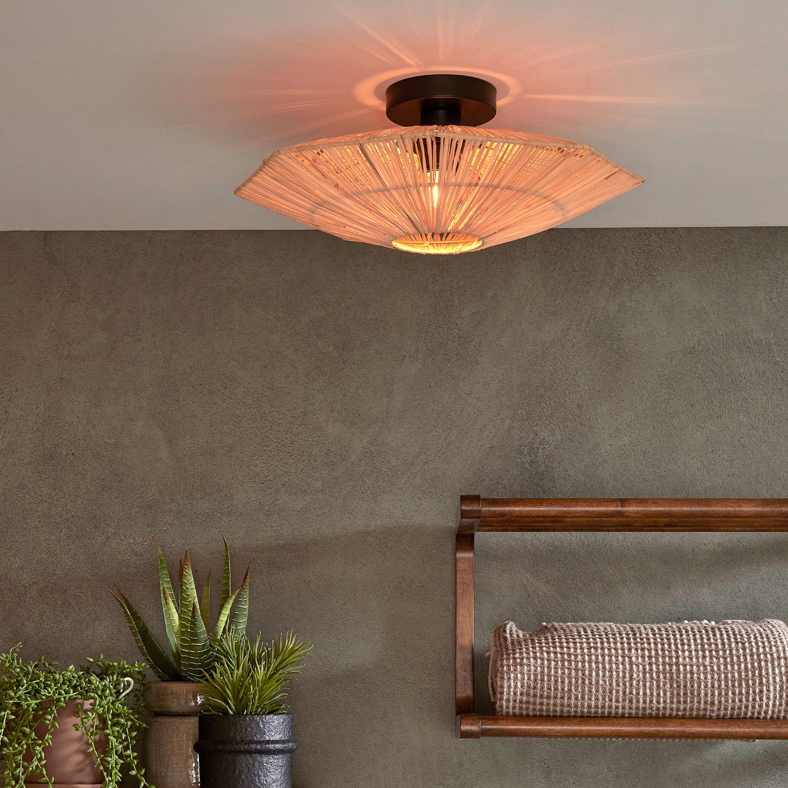 GOOD & MOJO Panama ceiling light, natural, Ø 45 cm, raffia