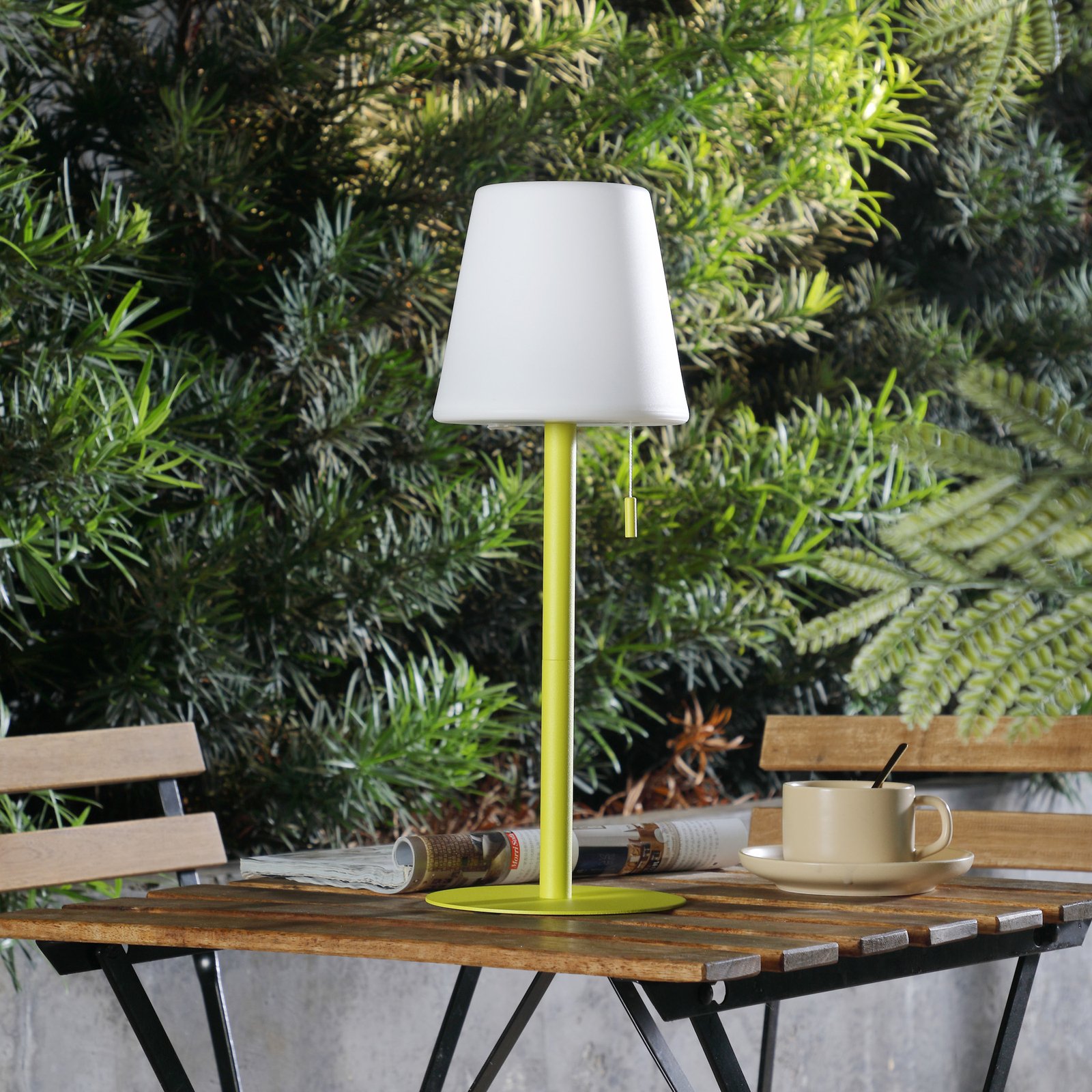 Lindby Lampe LED rechargeable Azalea jaune Alu CCT réglable en hauteur