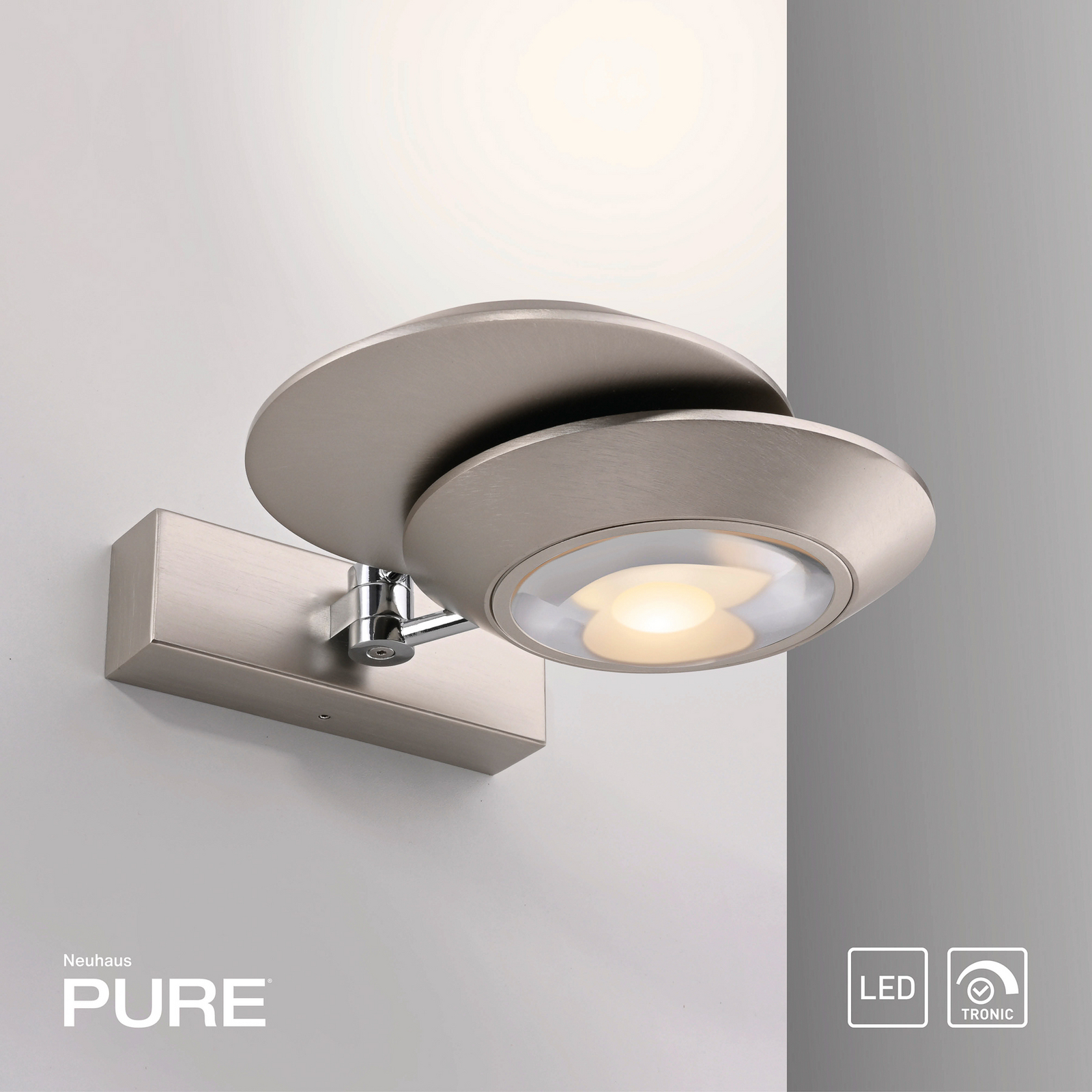 PURE LED stenska svetilka Oculis, srebrna barva 30 cm, železo, 2-slojna.