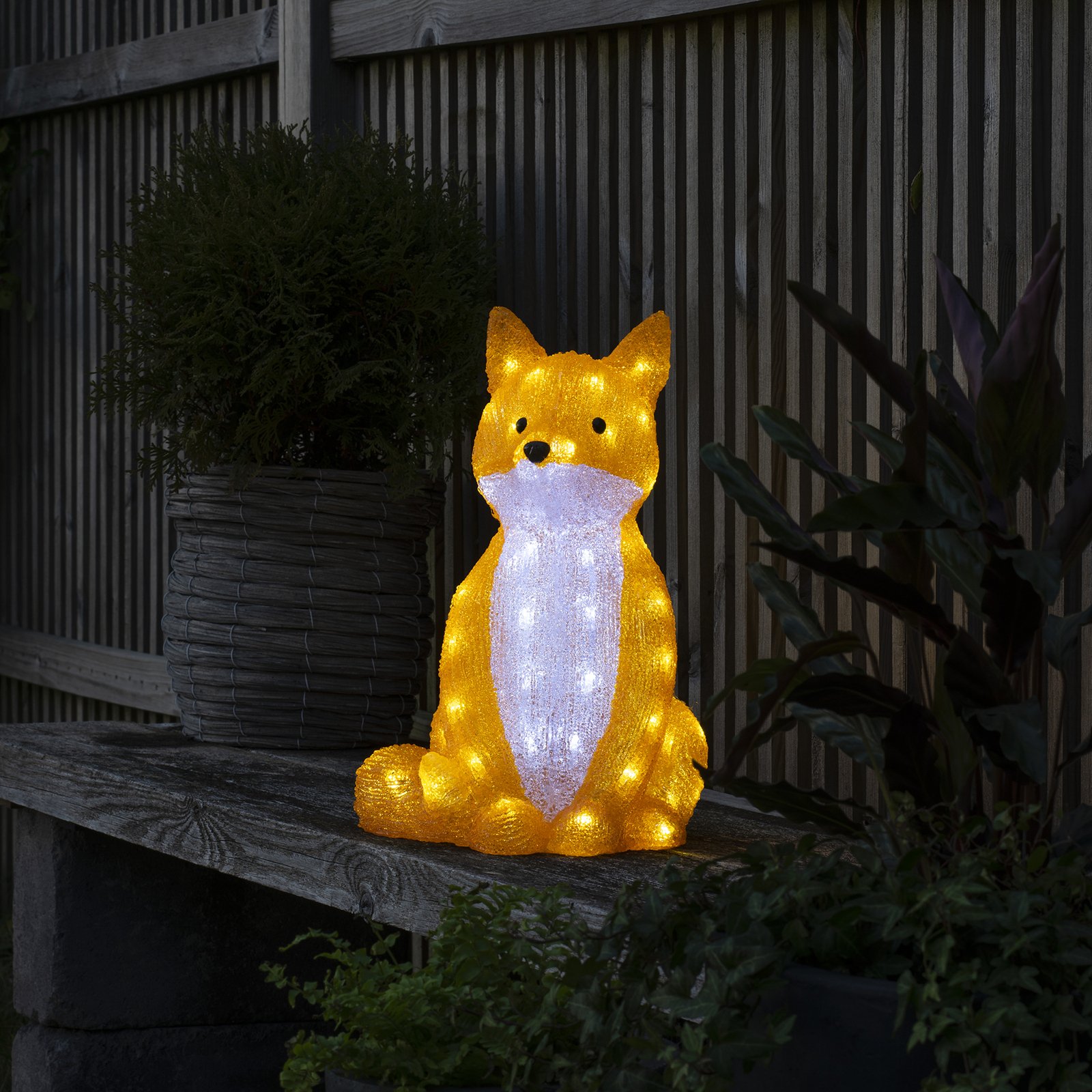 LED světelná figurka liška, samostatná