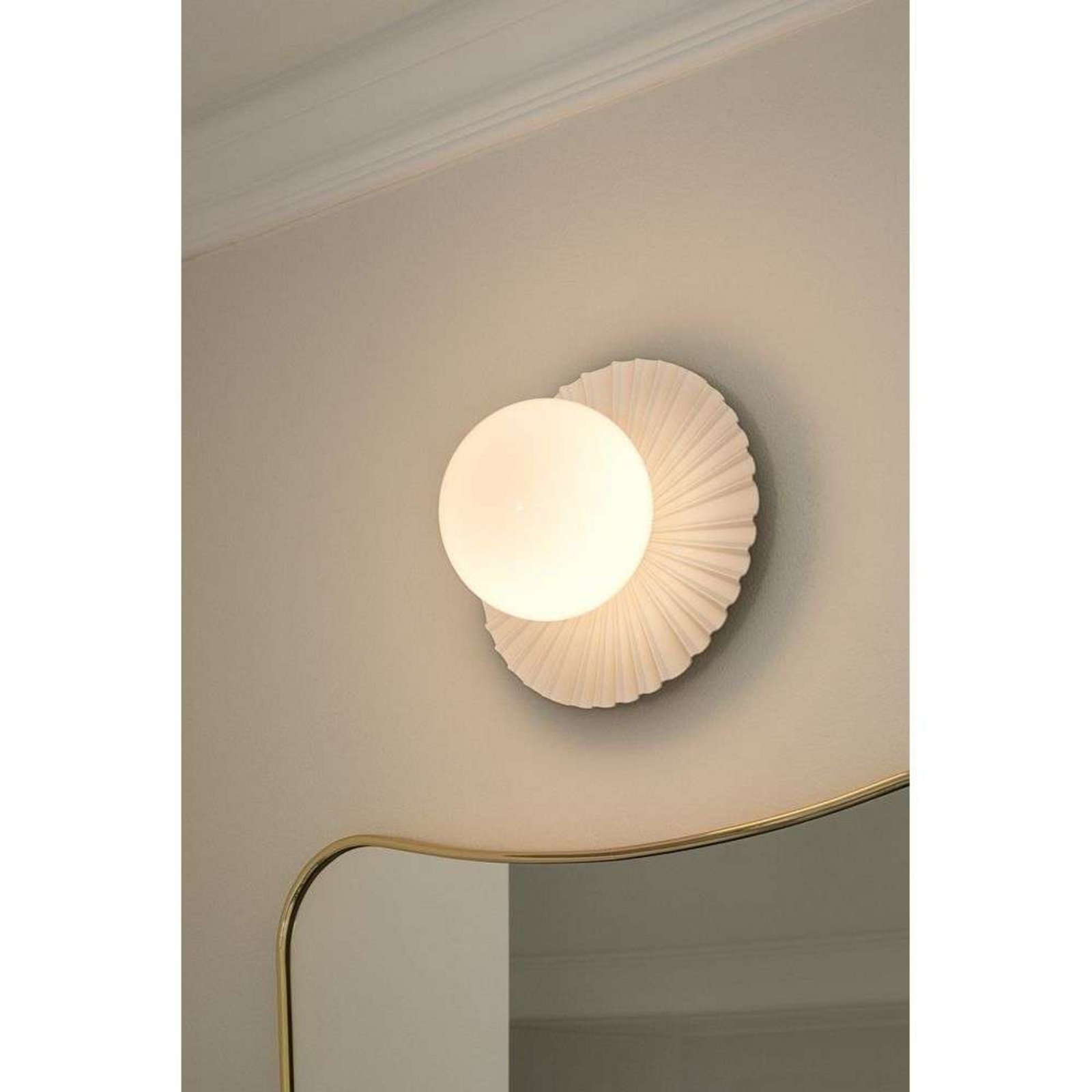 Applique murale Nuura Liila Muuse, Ø 20 cm IP44, blanc/opale
