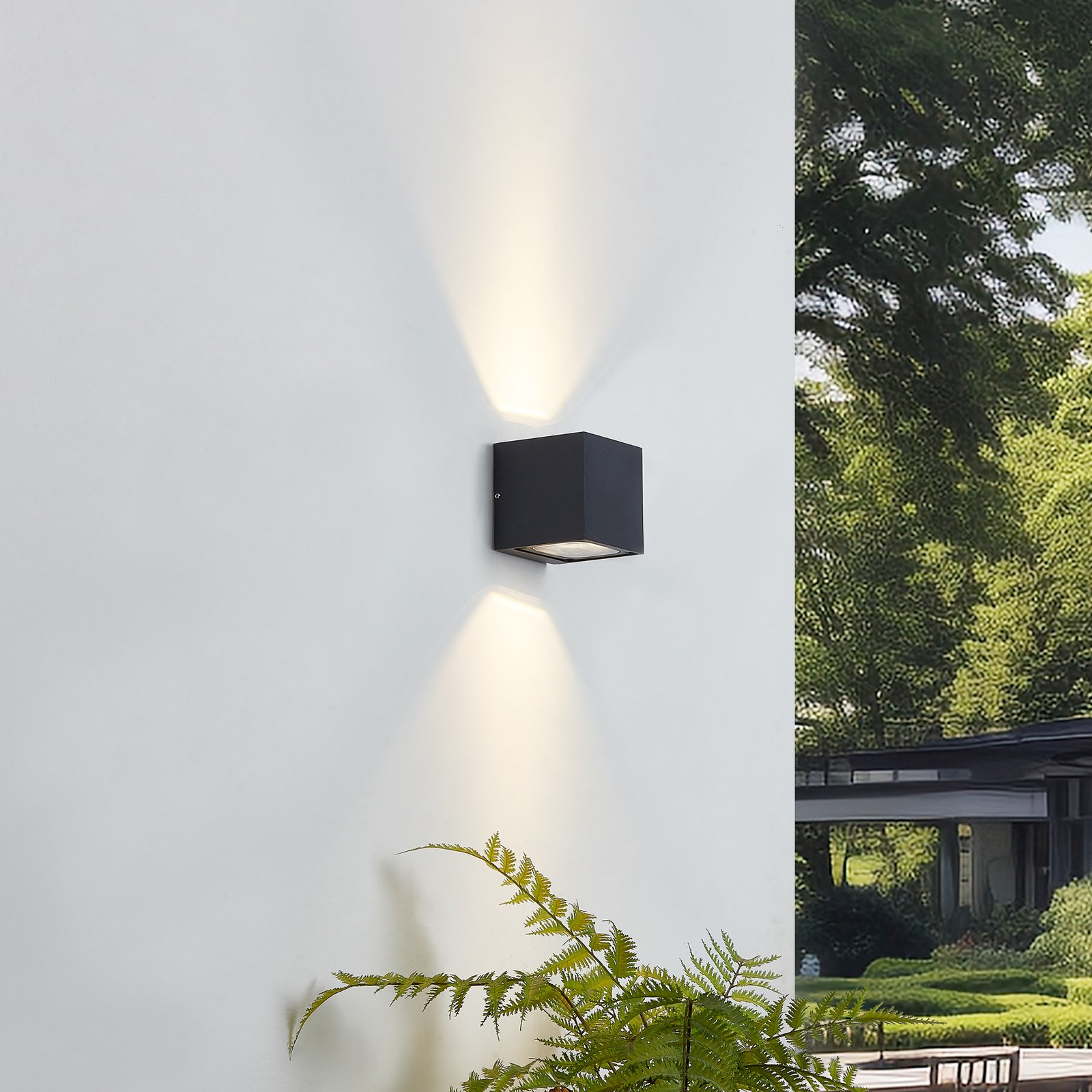 Merjem Small Up/Down Außenwandleuchte IP54 Dak Grey - Lucande