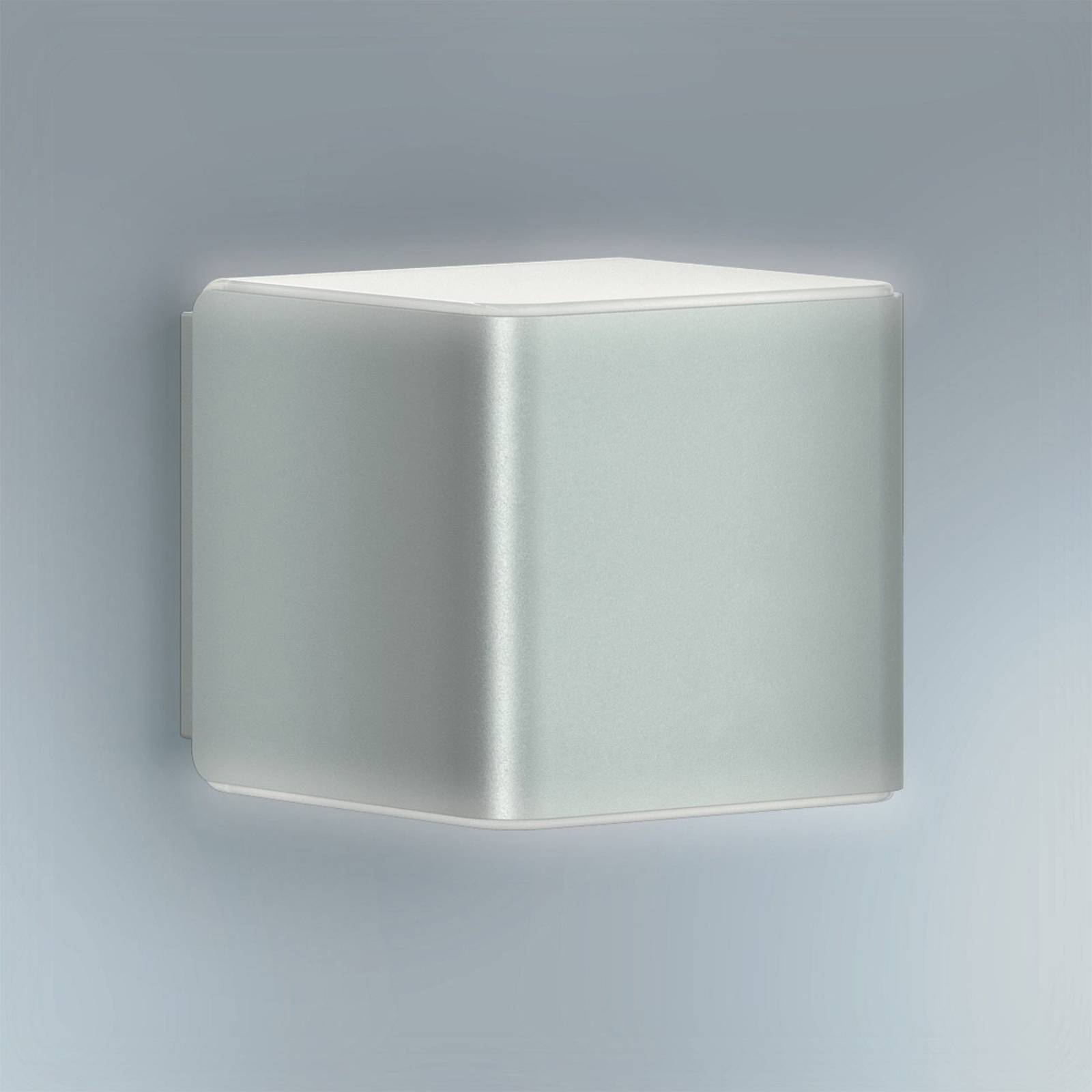 Steinel STEINEL L 840 LED iHF outdoor wall light, silver, plastic, 9.5 W, energy efficiency: A+, W: 11 cm, H: 11 cm