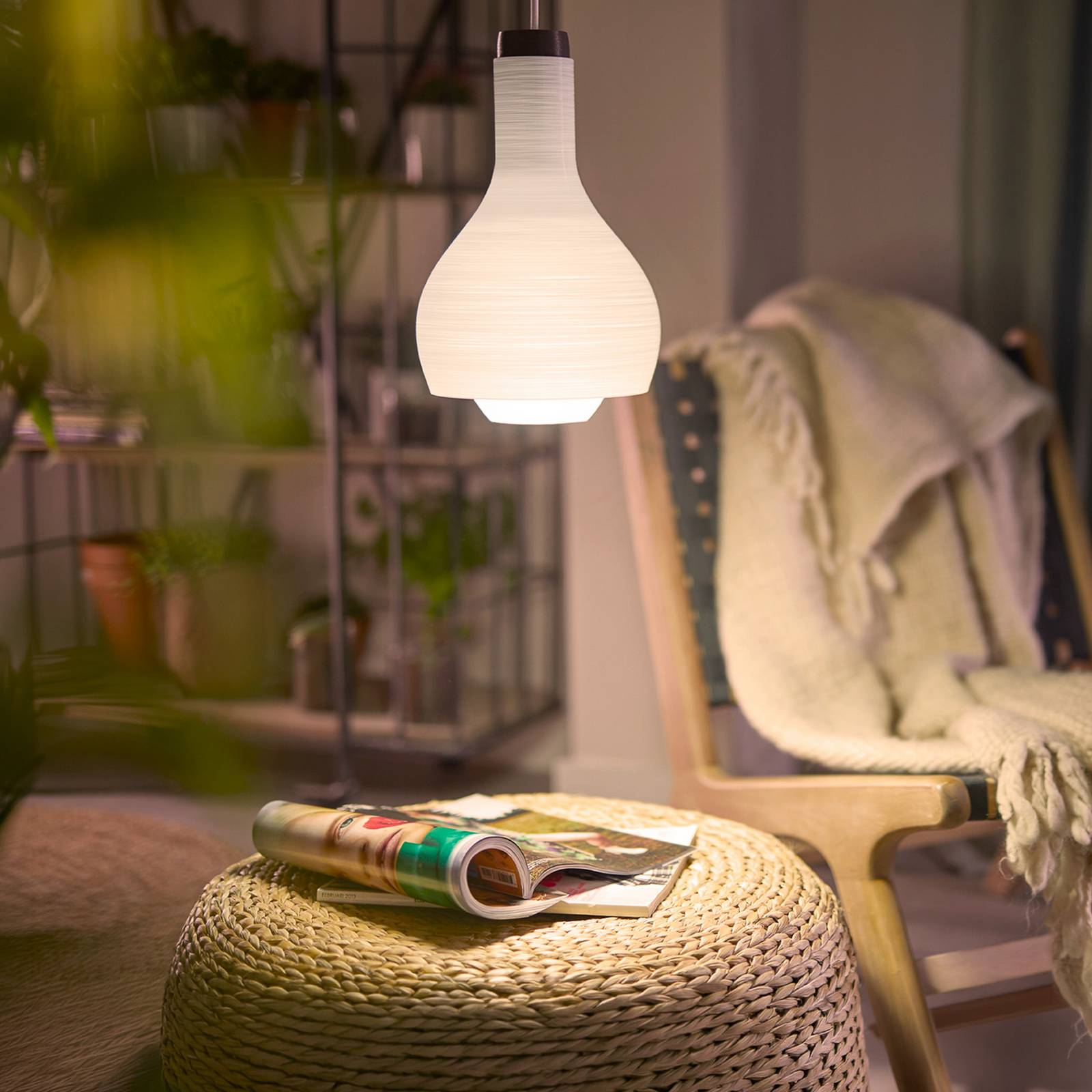 Philips E27 LED-pære ST64 4 W 840lm 2.700 K klar