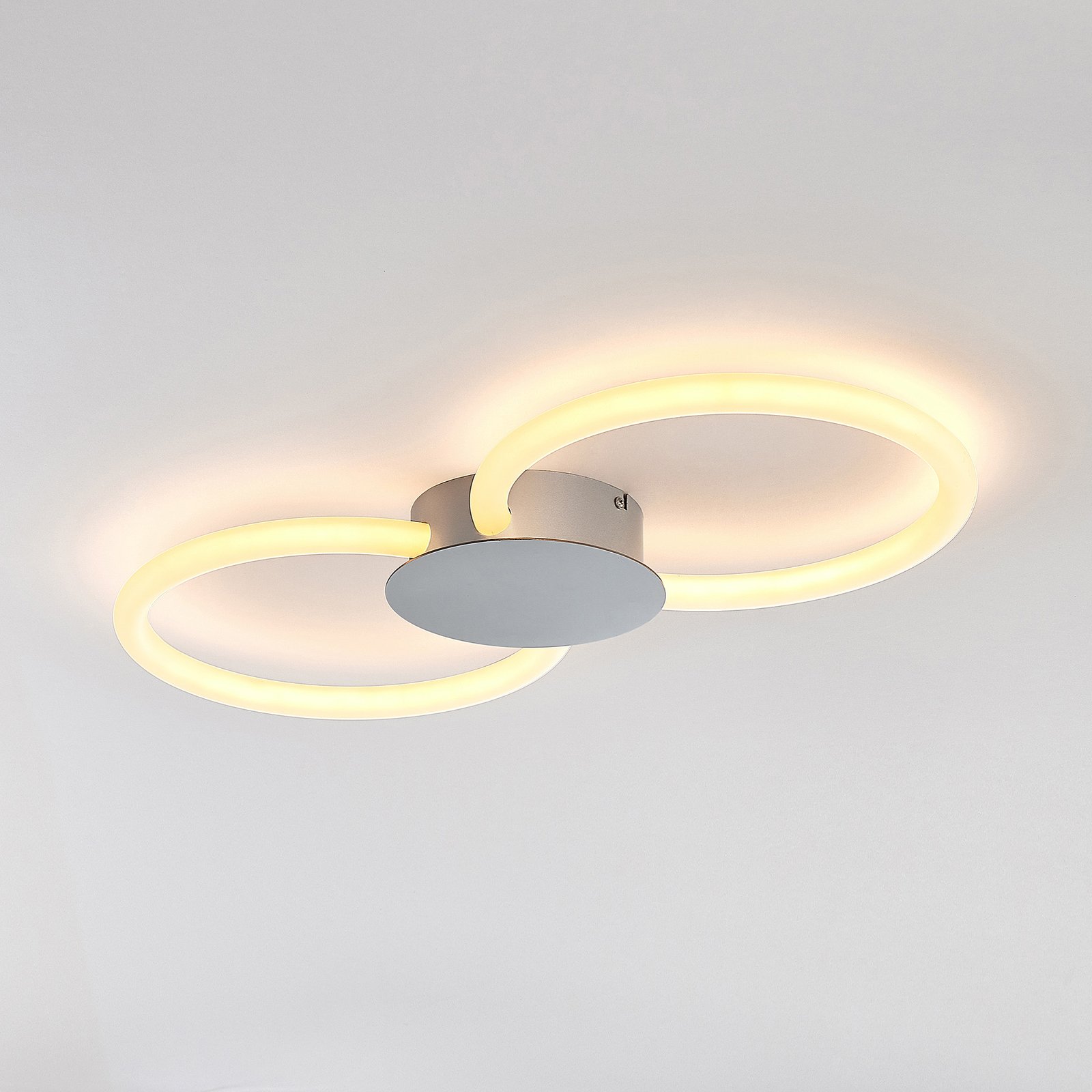 Lucande Clasa -LED-kattovalo, 2-lamppuinen
