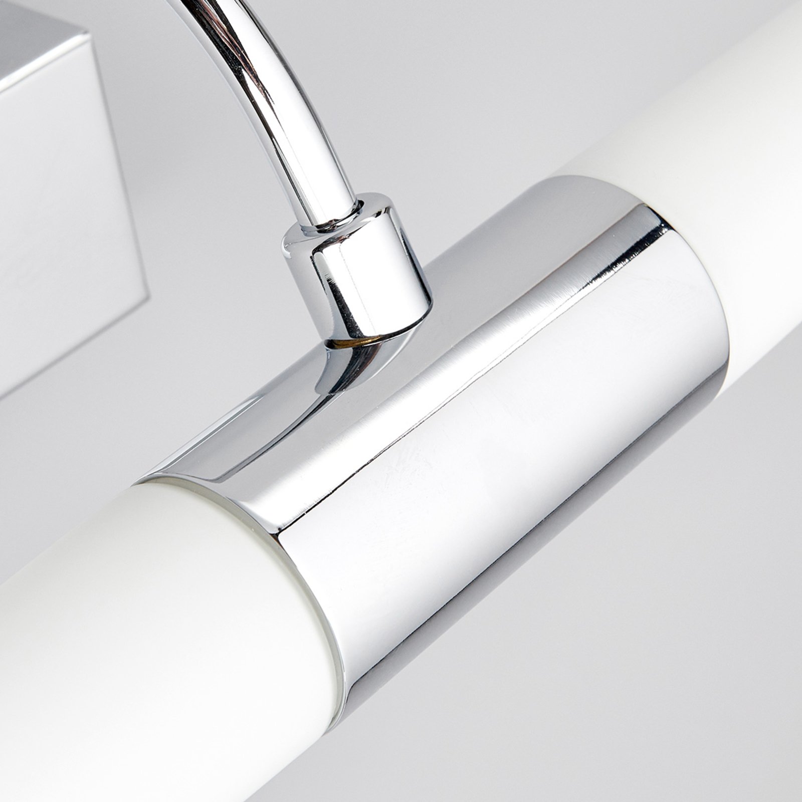 Devran Wandlamp Chrome - Lindby