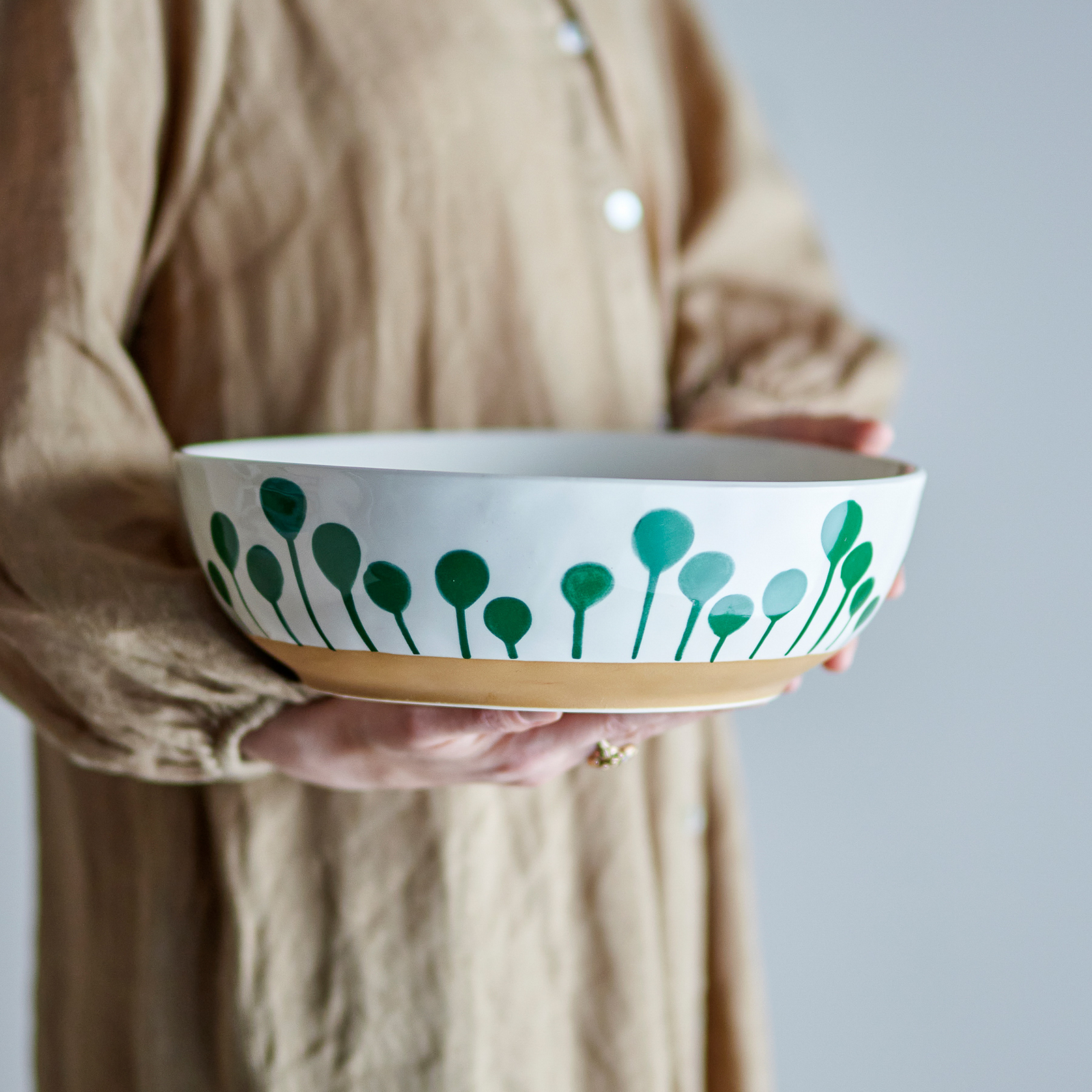 Bol Linora, blanc/vert, hauteur 9 cm, céramique - Bloomingville