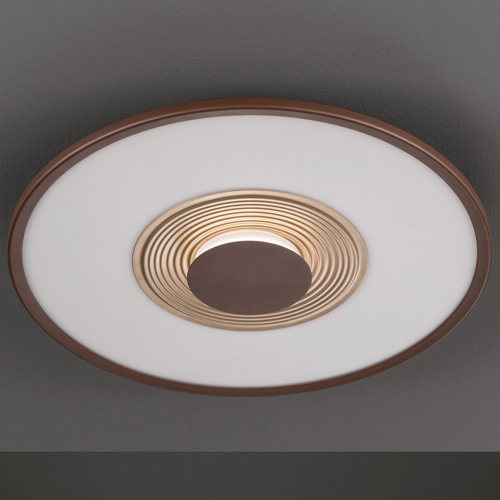 Veit CCT LED ceiling lamp with remote control