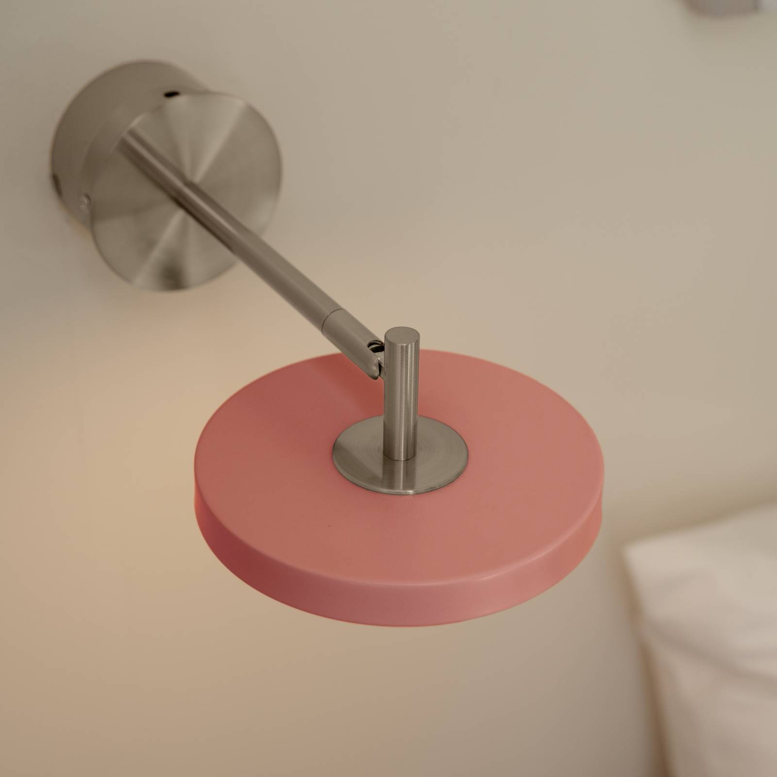 Applique murale LED UMAGE Asteria Short, rose, acier, raccordement direct