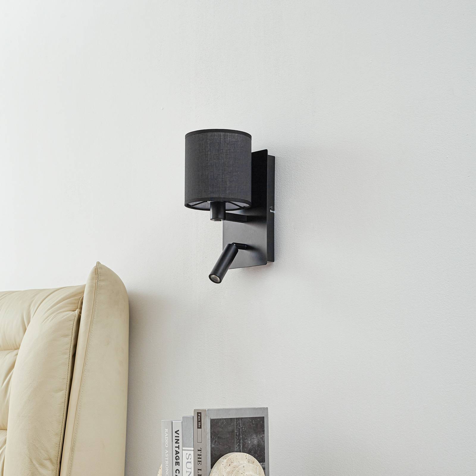 Lindby kinkiet Aiden, 30cm, czarny, lampka do czytania LED, E14