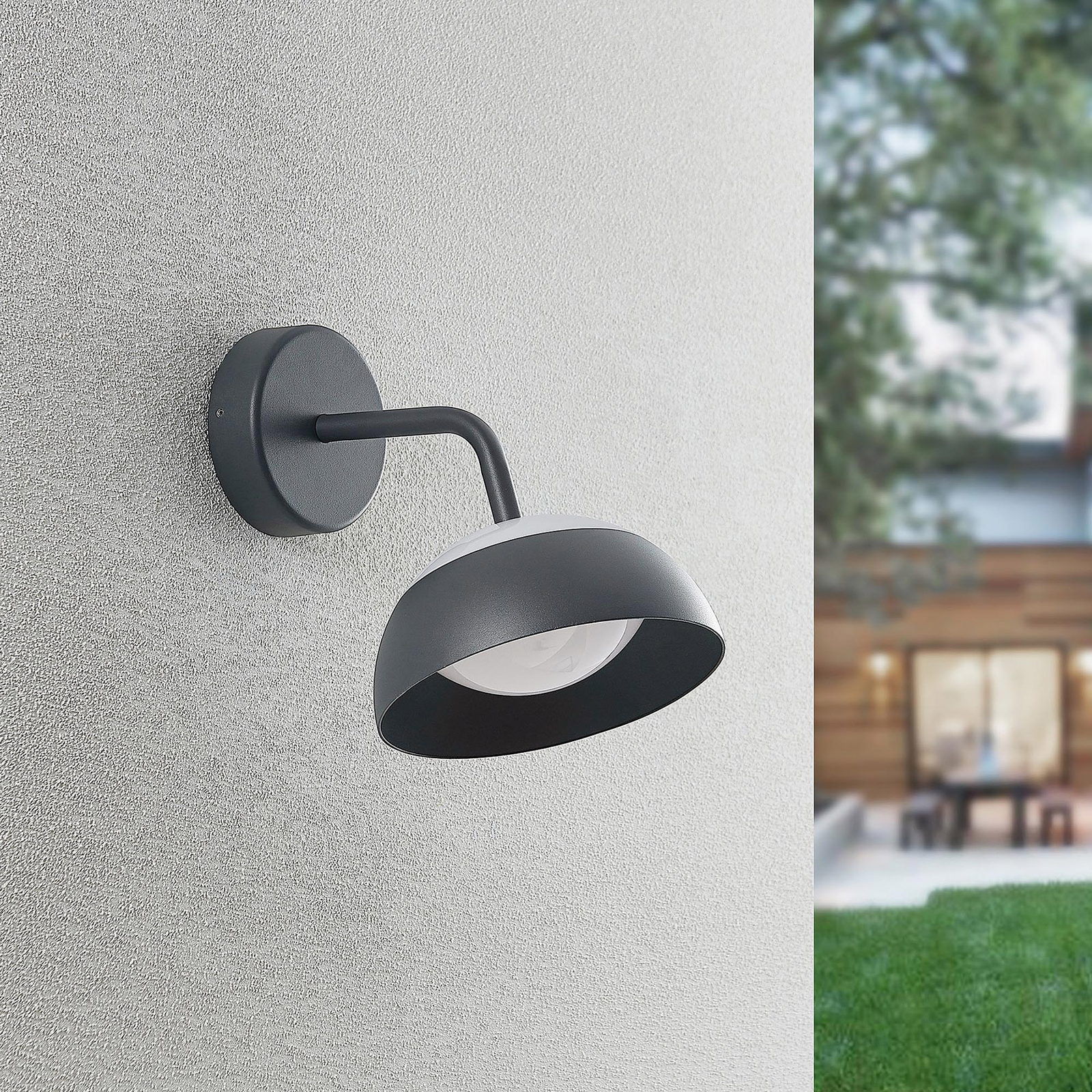 Lindby Bexley LED outdoor wall light