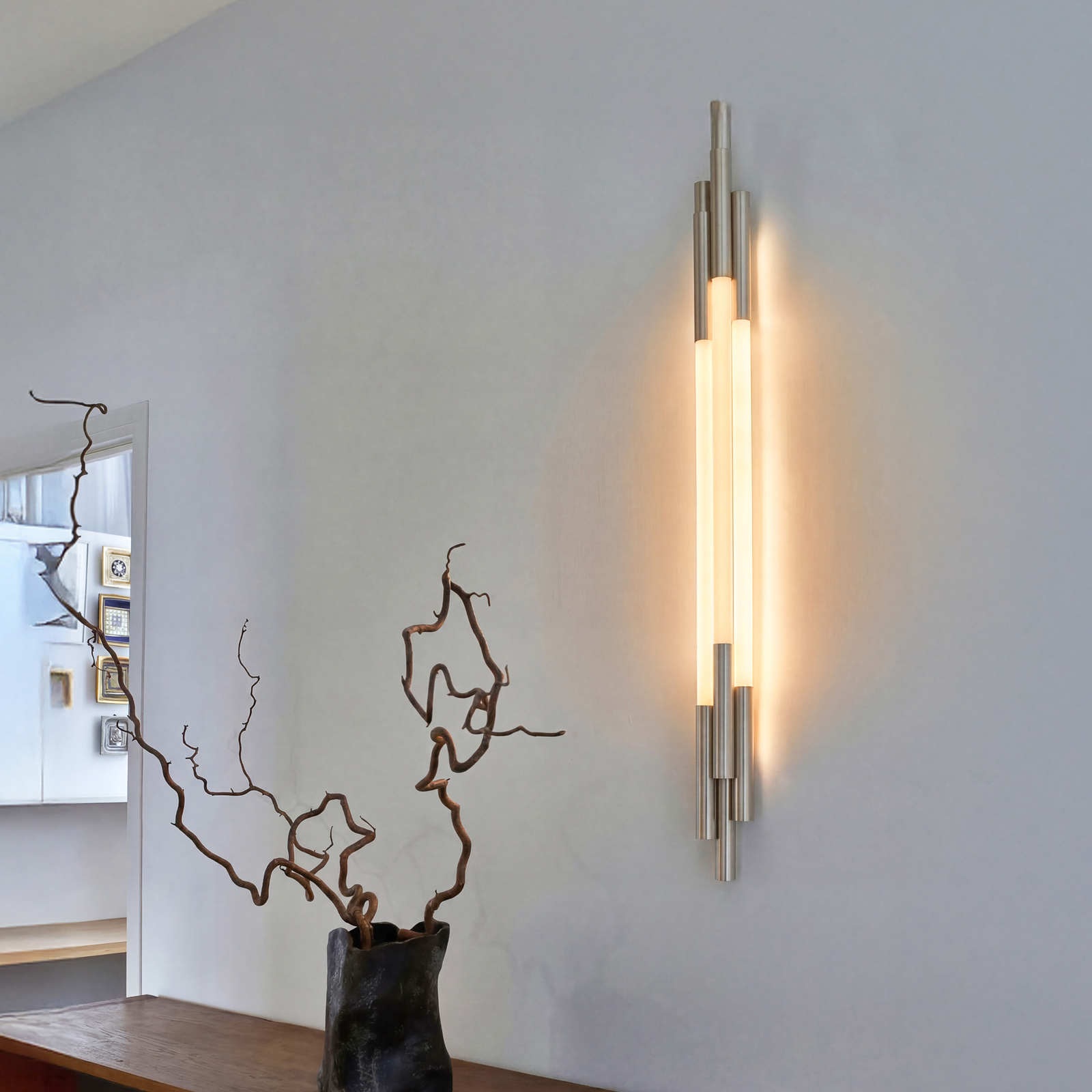 Applique a LED ORG, altezza 105 cm, color nichel, 2400 K - DCW