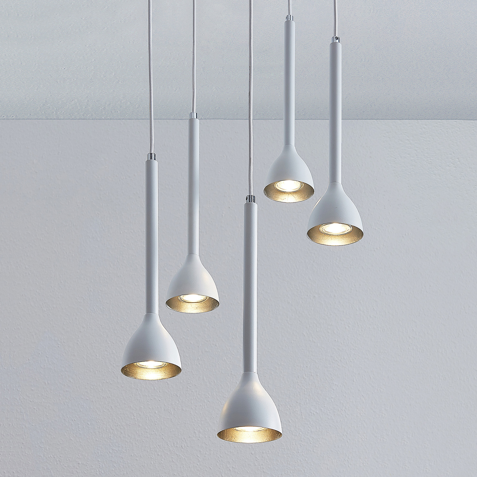 Hänglampa Nordwin, 5 lampor, vit silver | Lamp24.se Hänglampa Nordwin, 4 lampor, vit silver | Lamp24.se