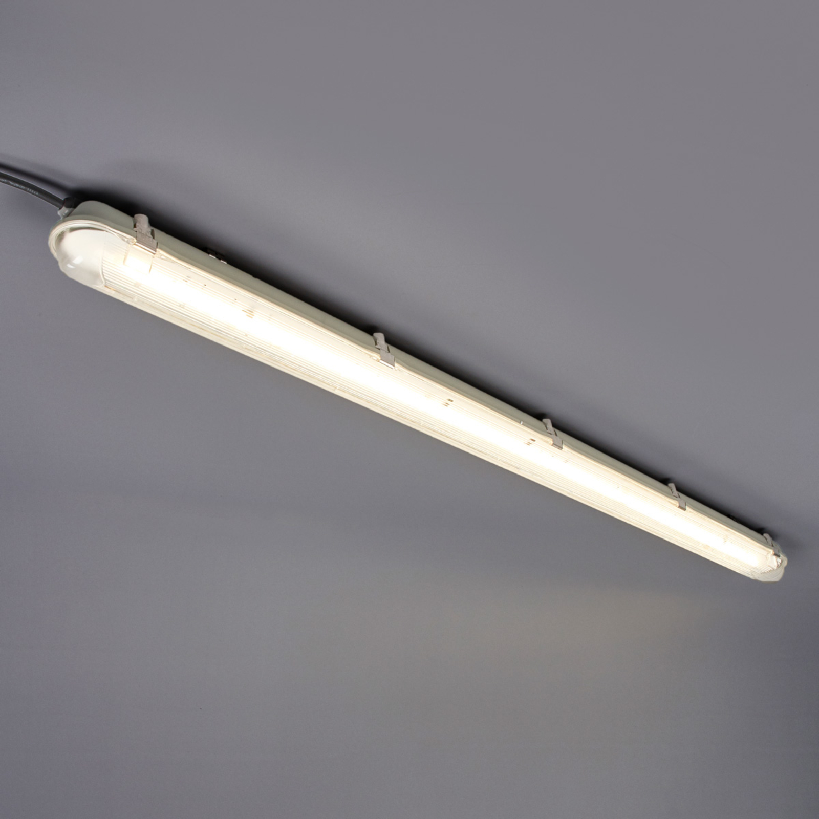 Vaňové LED svietidlo odolné voči vlhkosti, 34 W