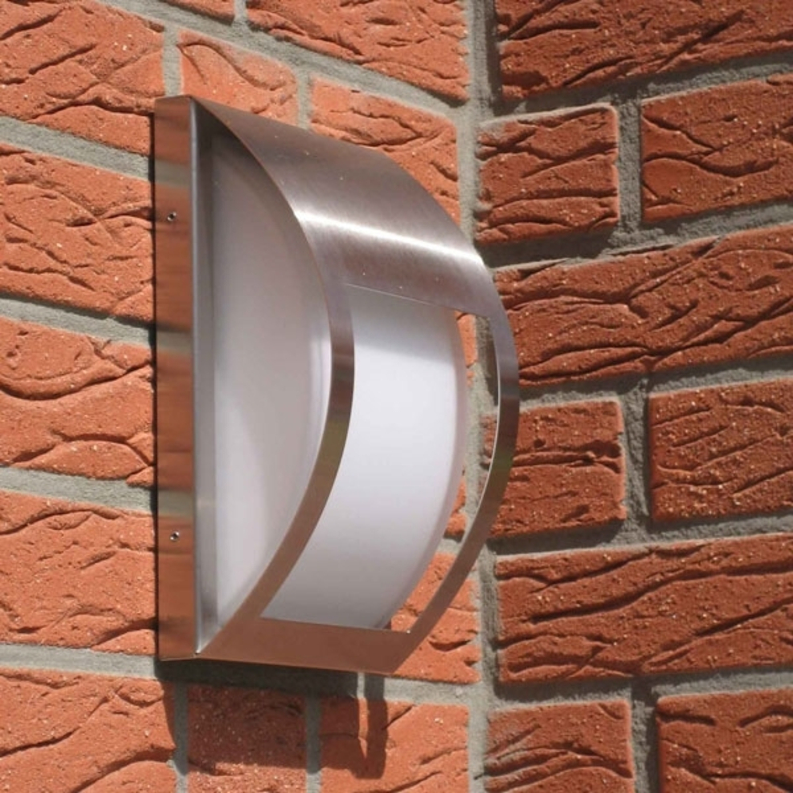 Vanjska zidna svjetiljka 436 od nehrđajućeg čelika