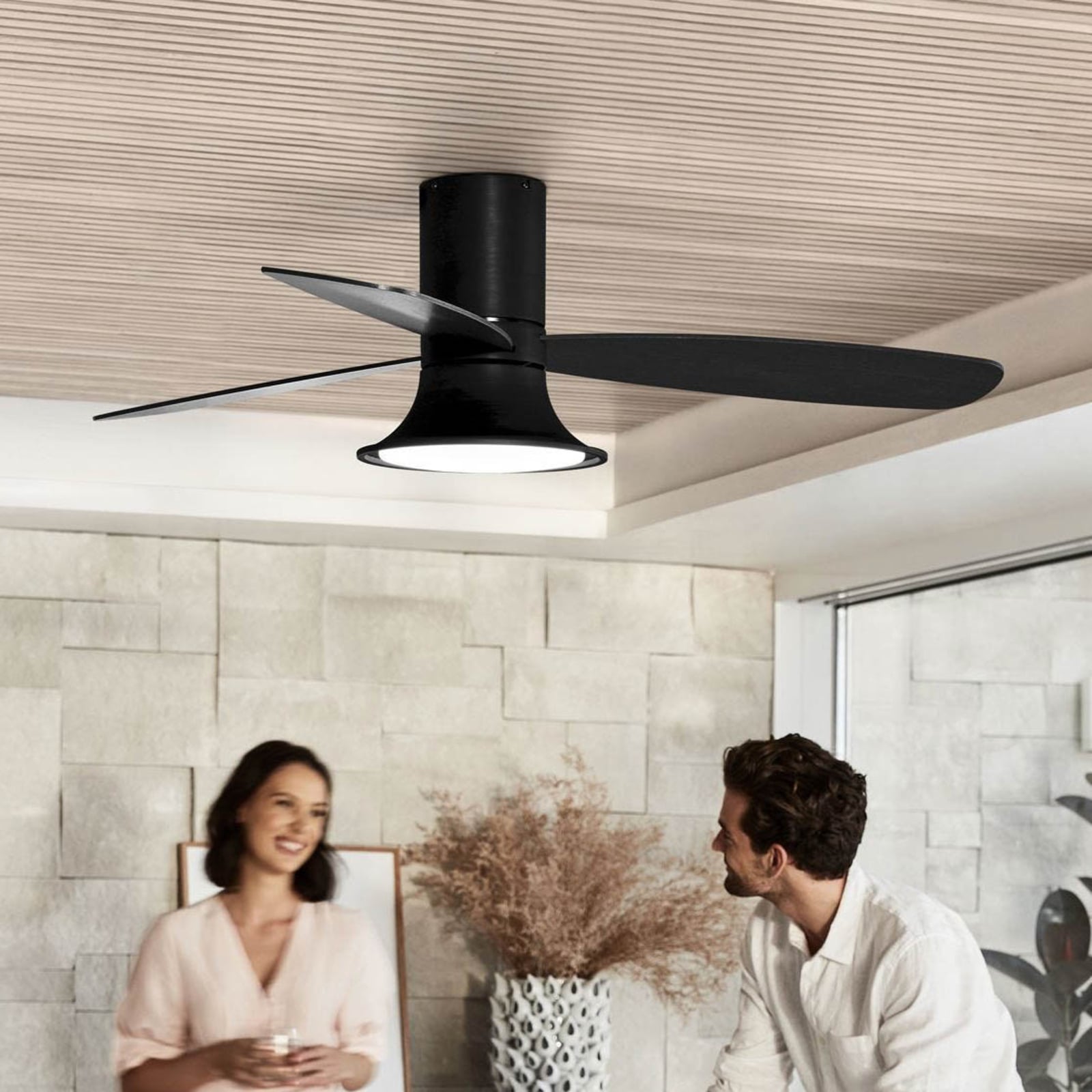 Flusso Deckenventilator mit Licht schwarz 132cm leise Beacon