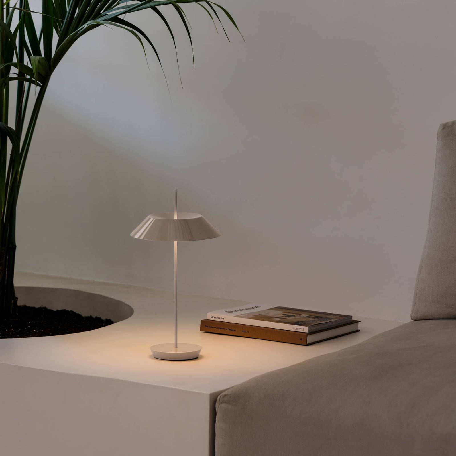 Vibia Mayfair Mini stołowa LED, akumulator, beżowa