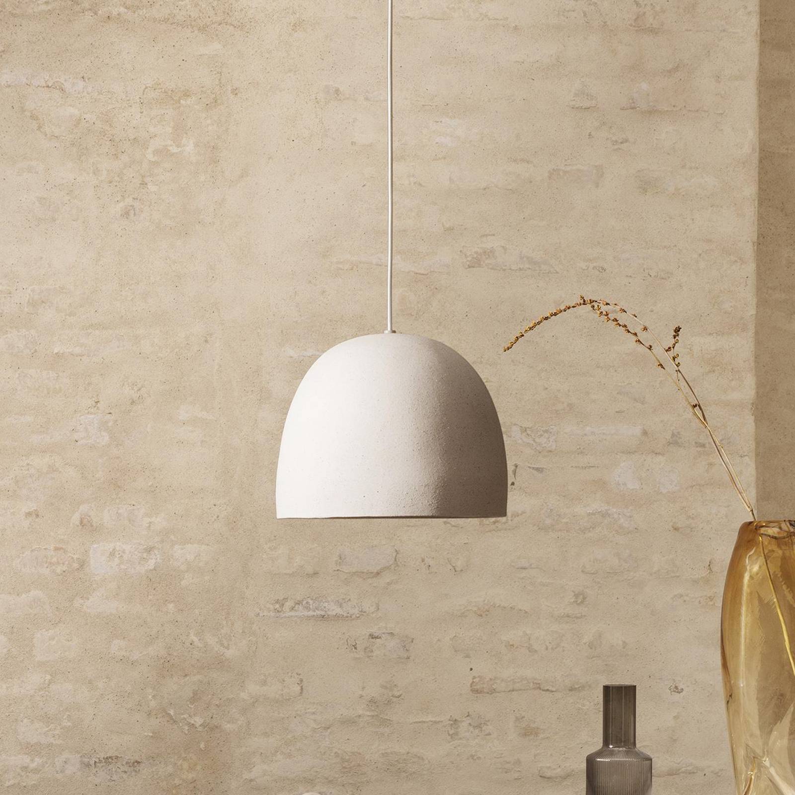 lampa wisząca ferm LIVING Speckle Ø 30,5 cm ceramiczna biała