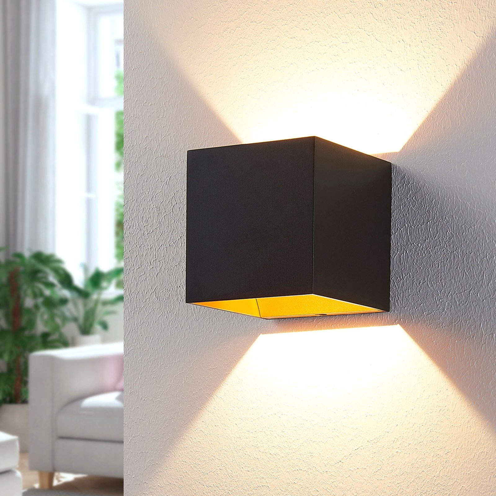 Arcchio Aldrina LED-vägglampa, tärning, svart