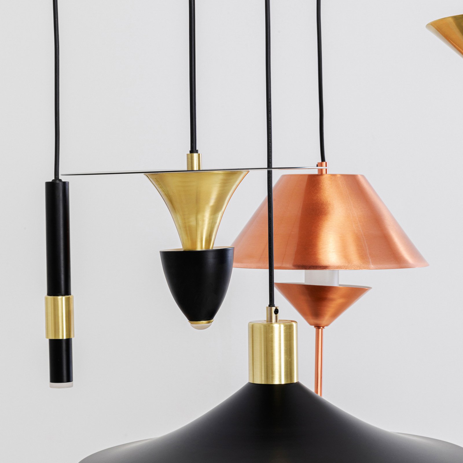 Kare piekaramā lampa Cappelli, daudzkrāsaina, Ø 50 cm, G9