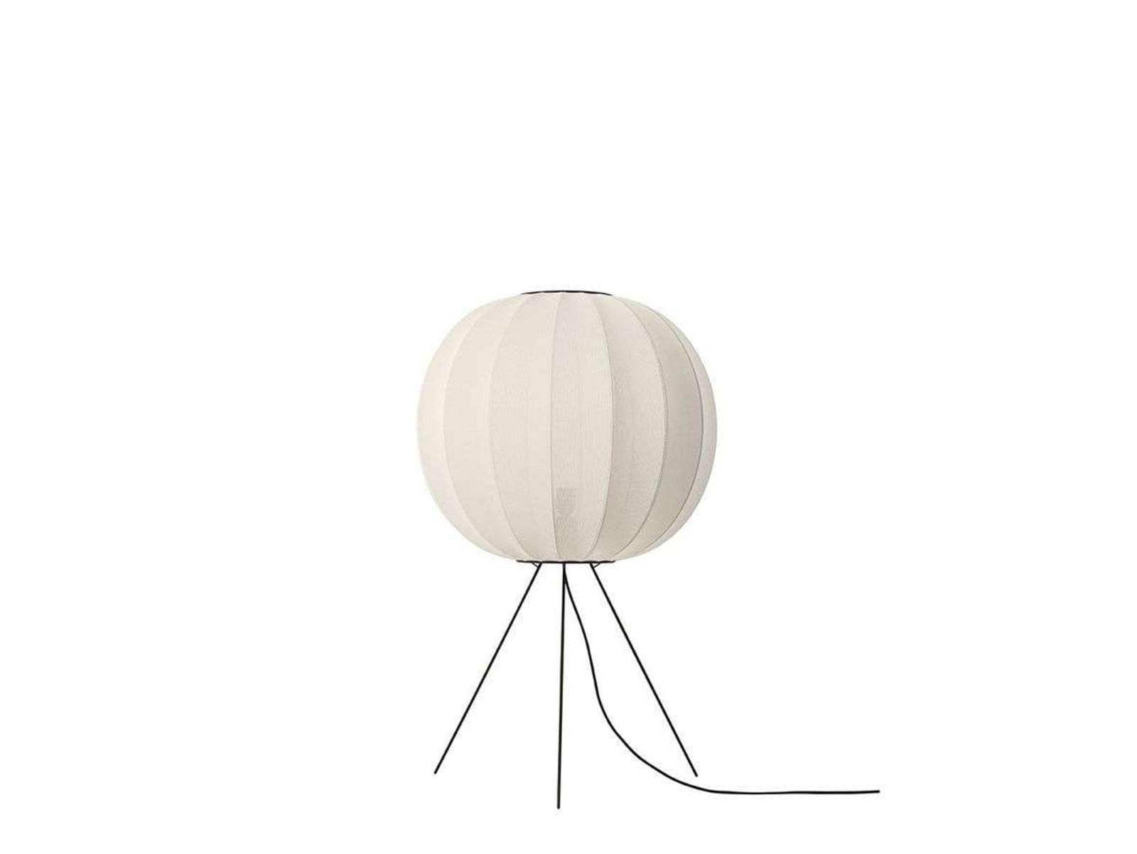 Knit-Wit 60 Round gulvlampe, hvit, 100 cm – Made By Hand - Stue - Aluminium