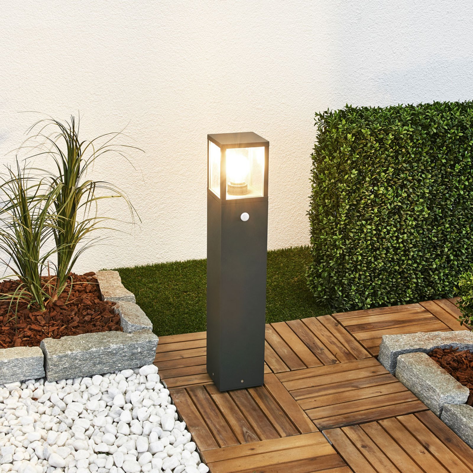 Klemens Short Candeeiro de Jardim Exterior IP54 com Sensor Graphite - Lucande