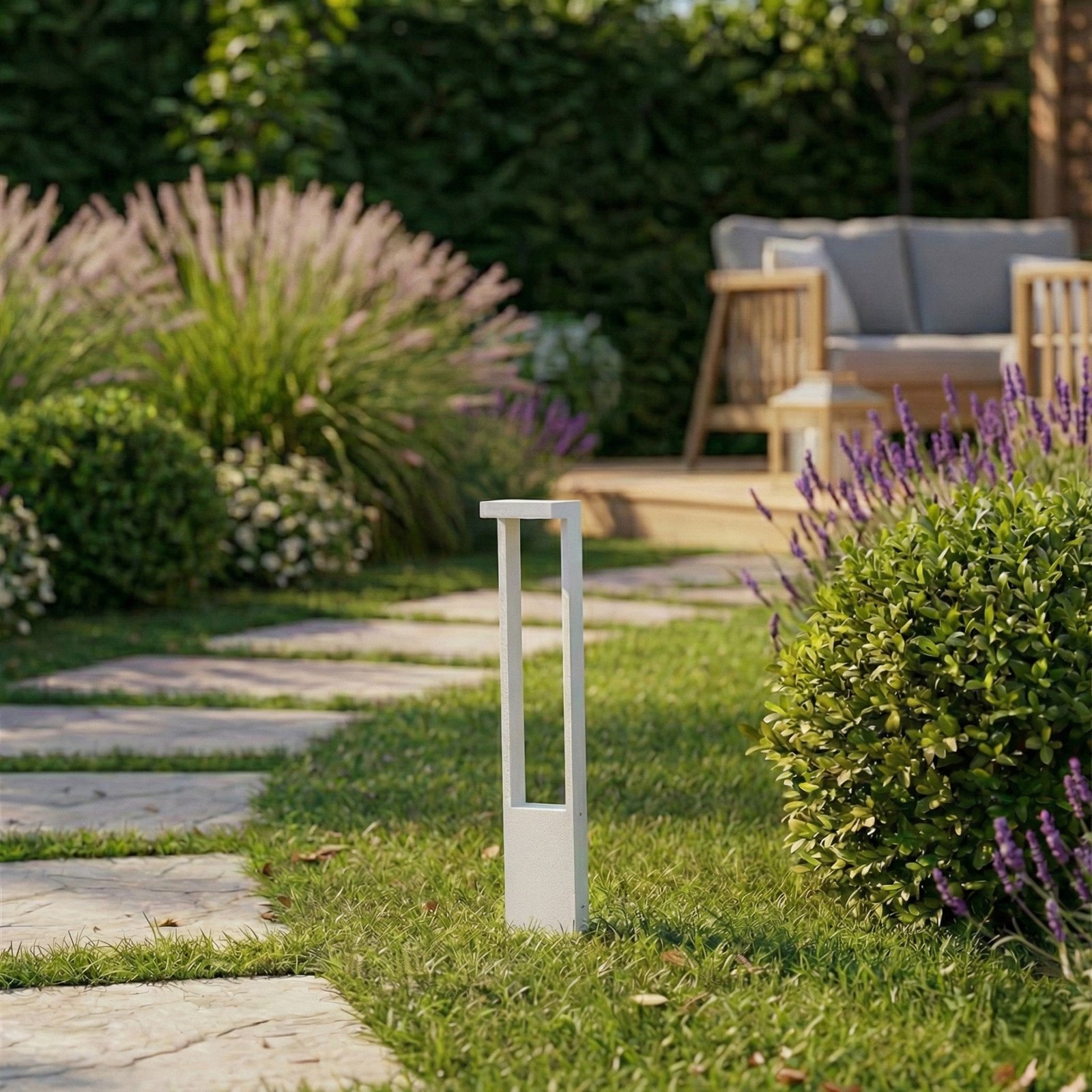 Lindby LED осветление за пътеки Lonete, бяло, височина 65 cm, IP65