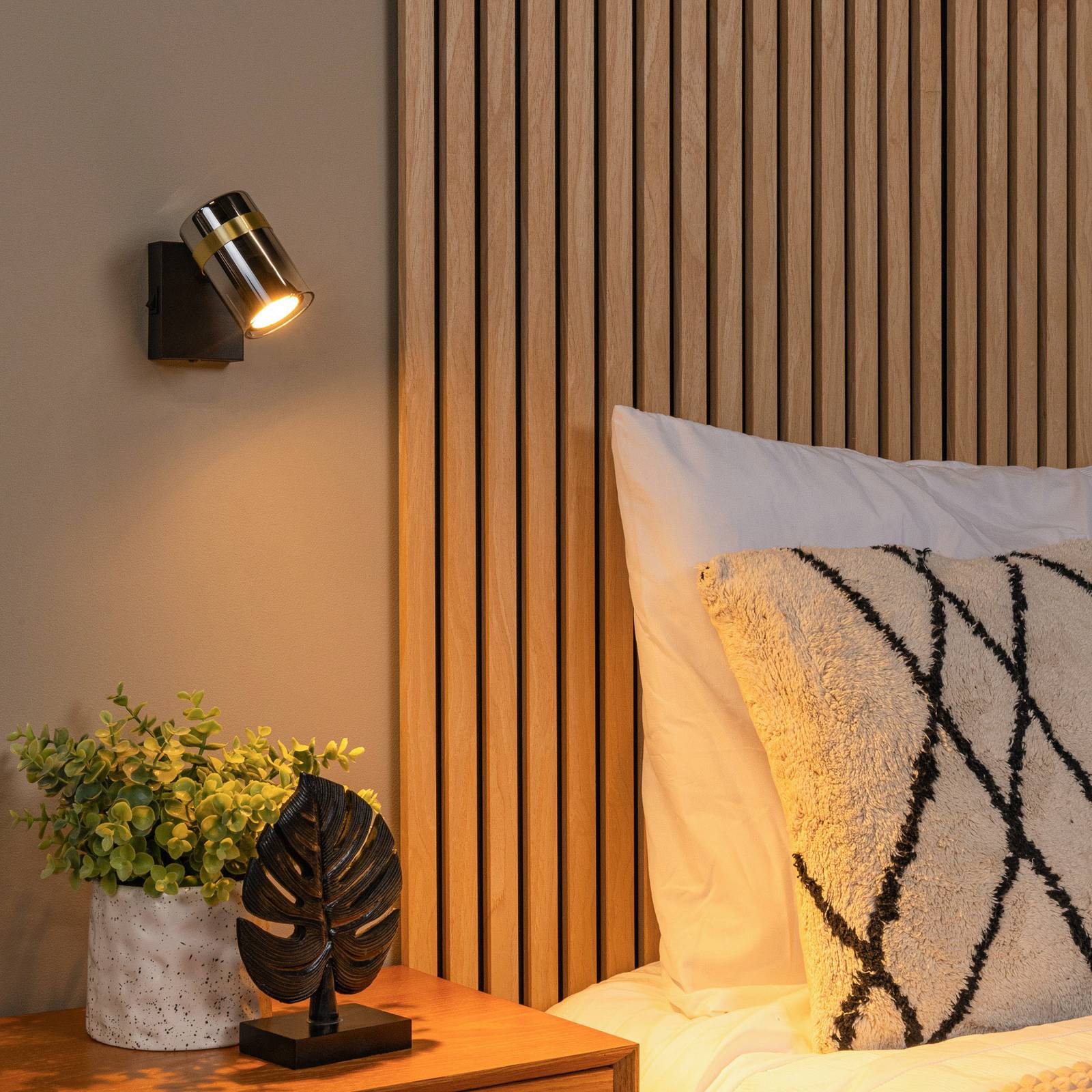 Wandstrahler Upton, Ø 6 cm, schwarz/rauchgrau, Metall/Glas günstig online kaufen