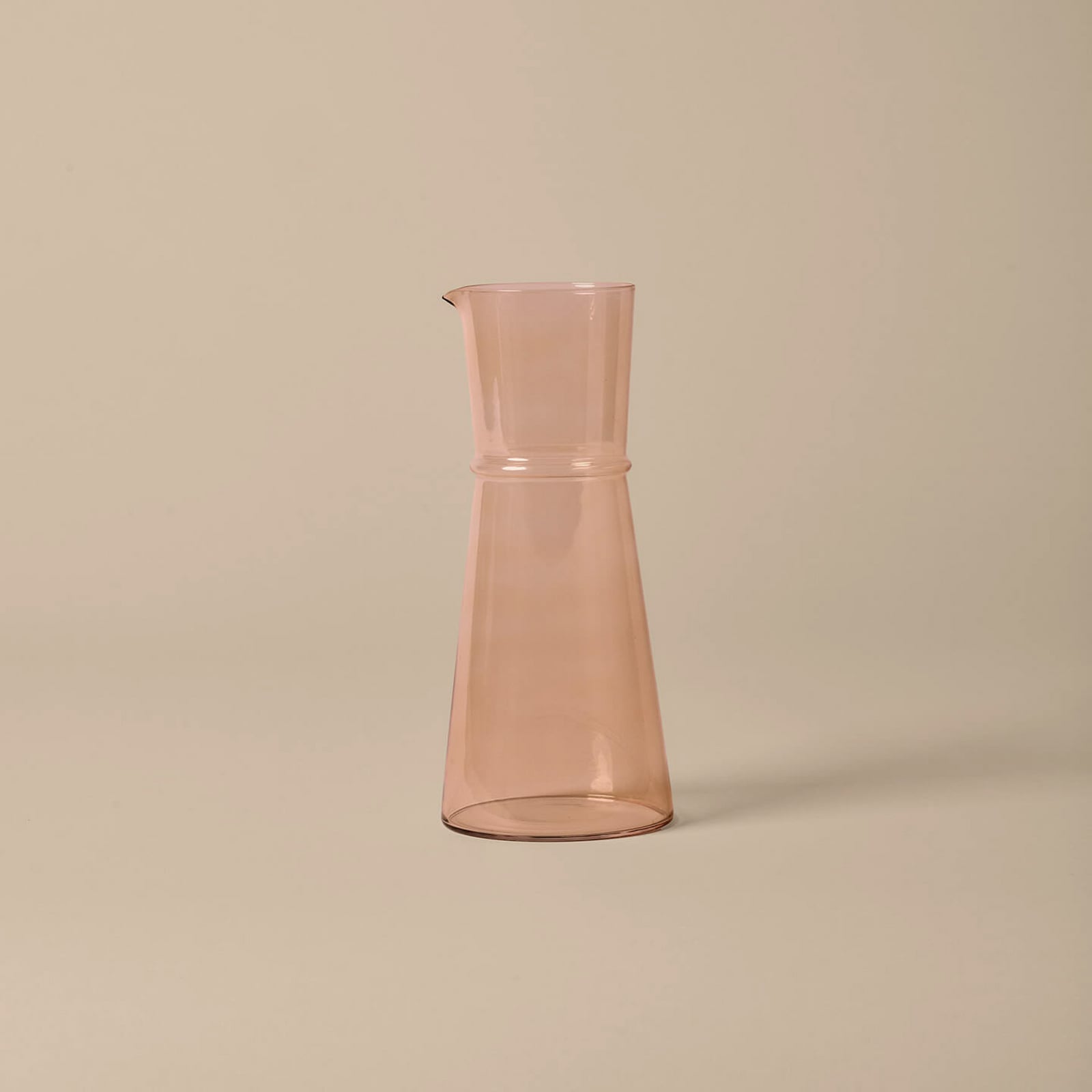 Boya carafe, rosé, 1.35 litres, height 25 cm, glass – ferm LIVING