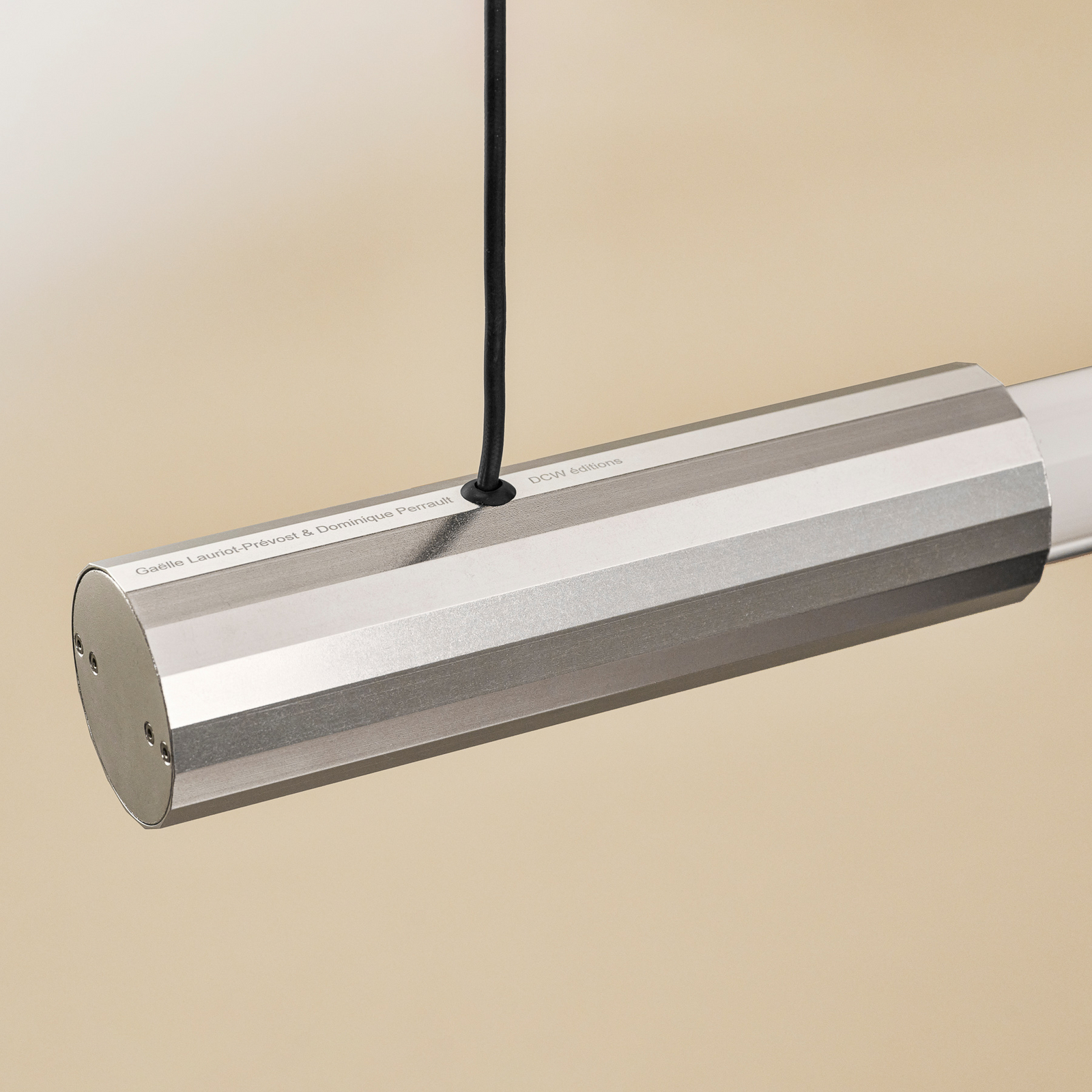 Lampada LED a sospensione In Fine, argento, lunghezza 105 cm - DCW