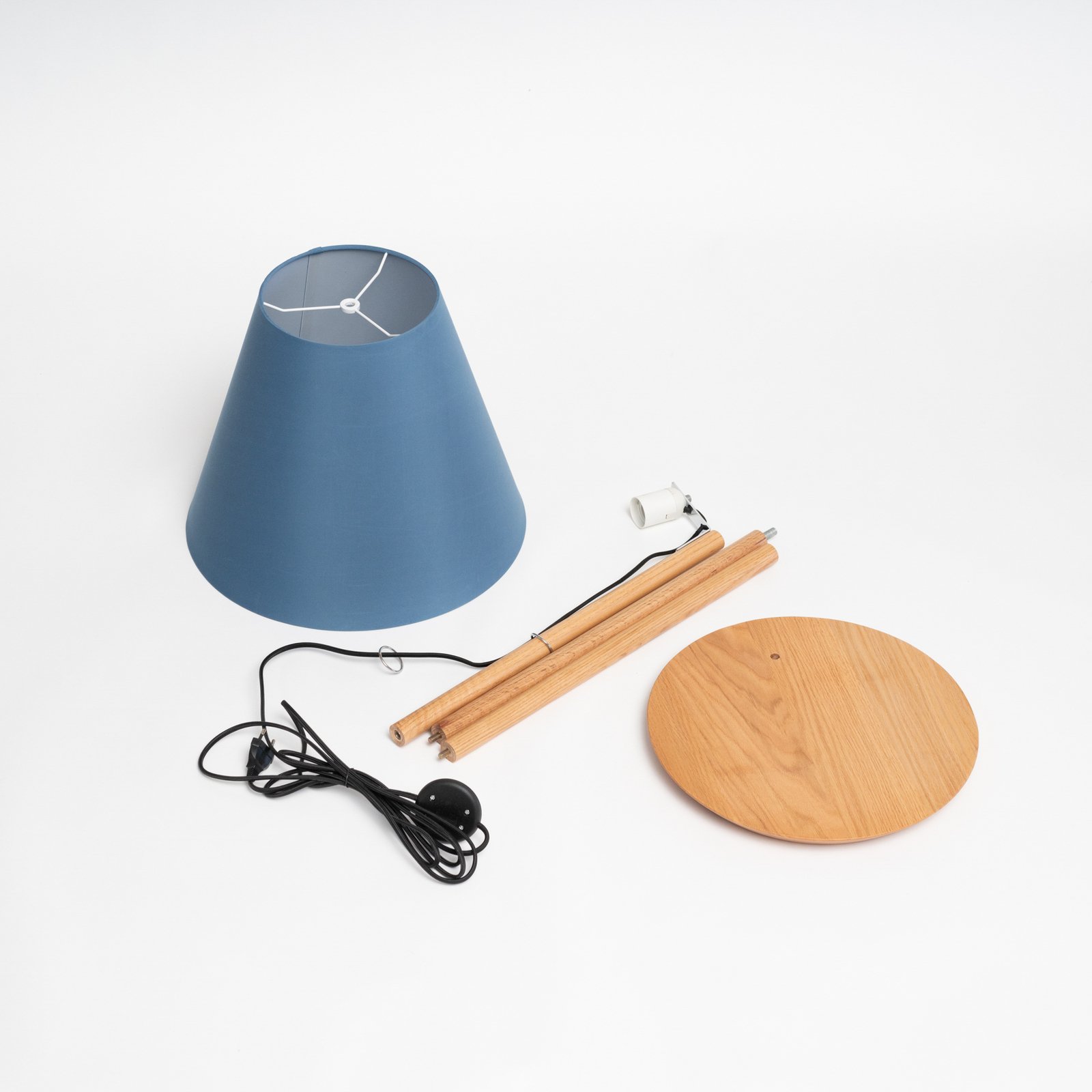 Jinda Lámpara de Pie Blue/Wood - Lucande