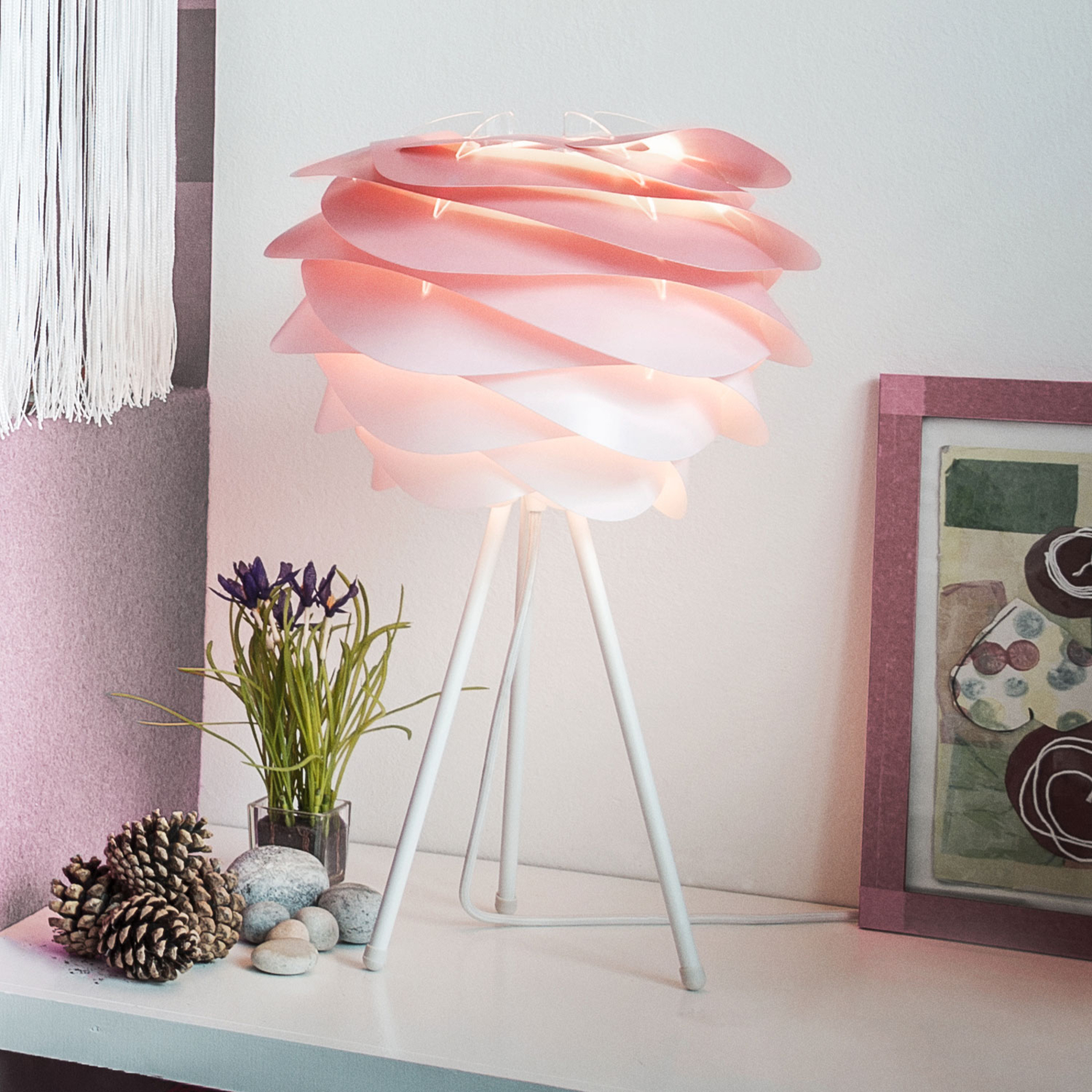 UMAGE Carmina Mini lampe table rose/trépied blanc