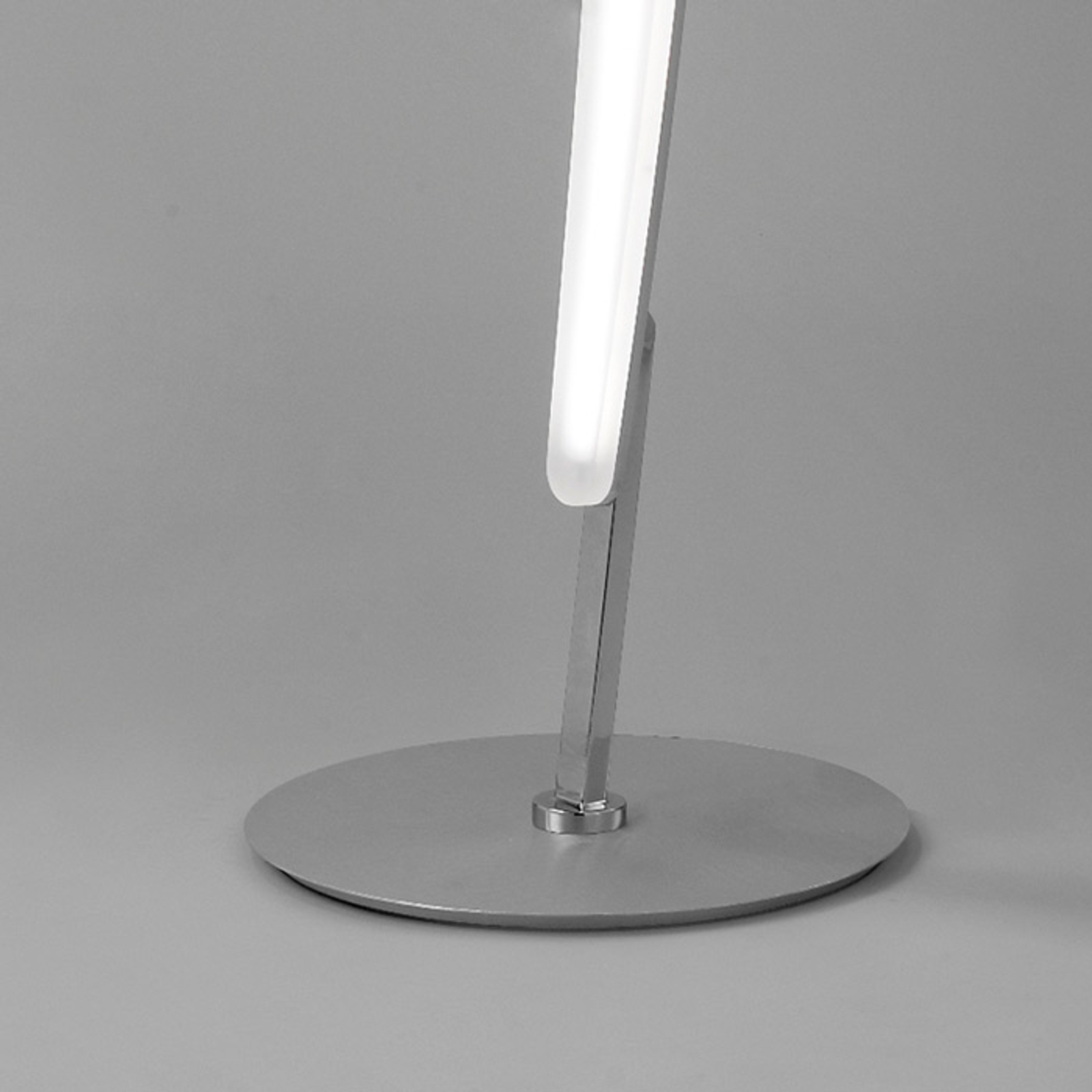 Lámpara de pie LED Hemisferic