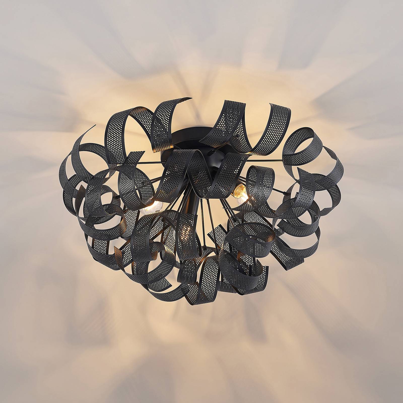 Lindby Omina lampa sufitowa, czarna