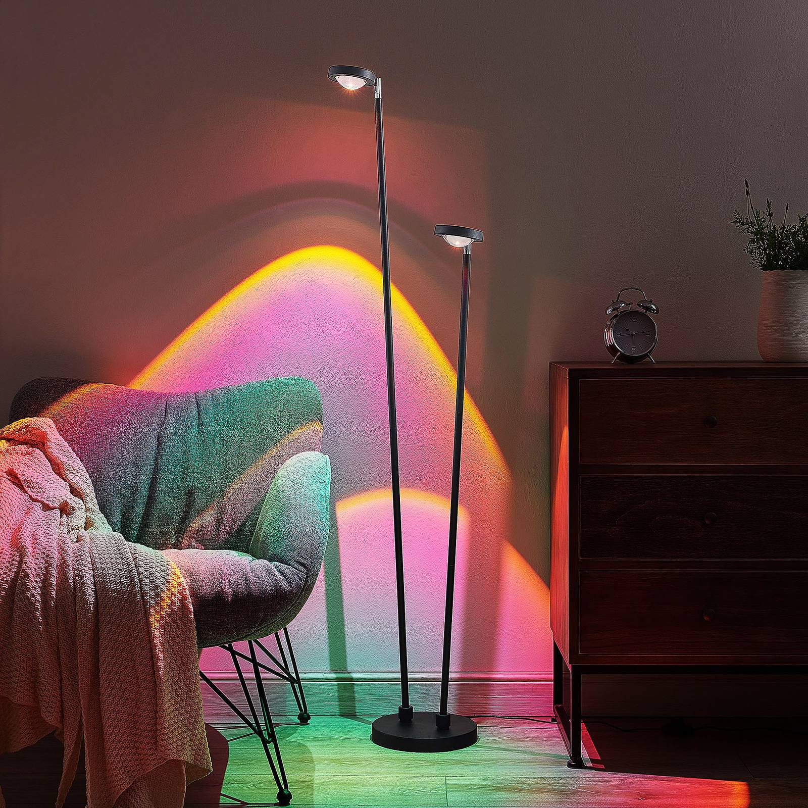 Lindby Edonita LED floor lamp, effect light 2-bulb