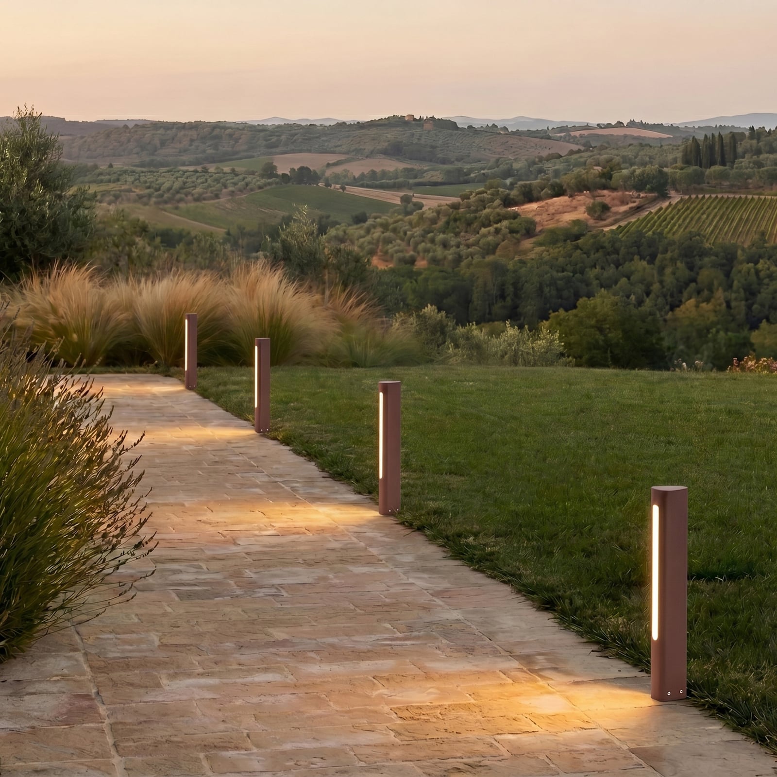 Lampione a LED Celiora, altezza 45 cm, marrone, IP65 - Lucande Lampione a LED Celiora, altezza 45 cm, marrone, IP65 - Lucande