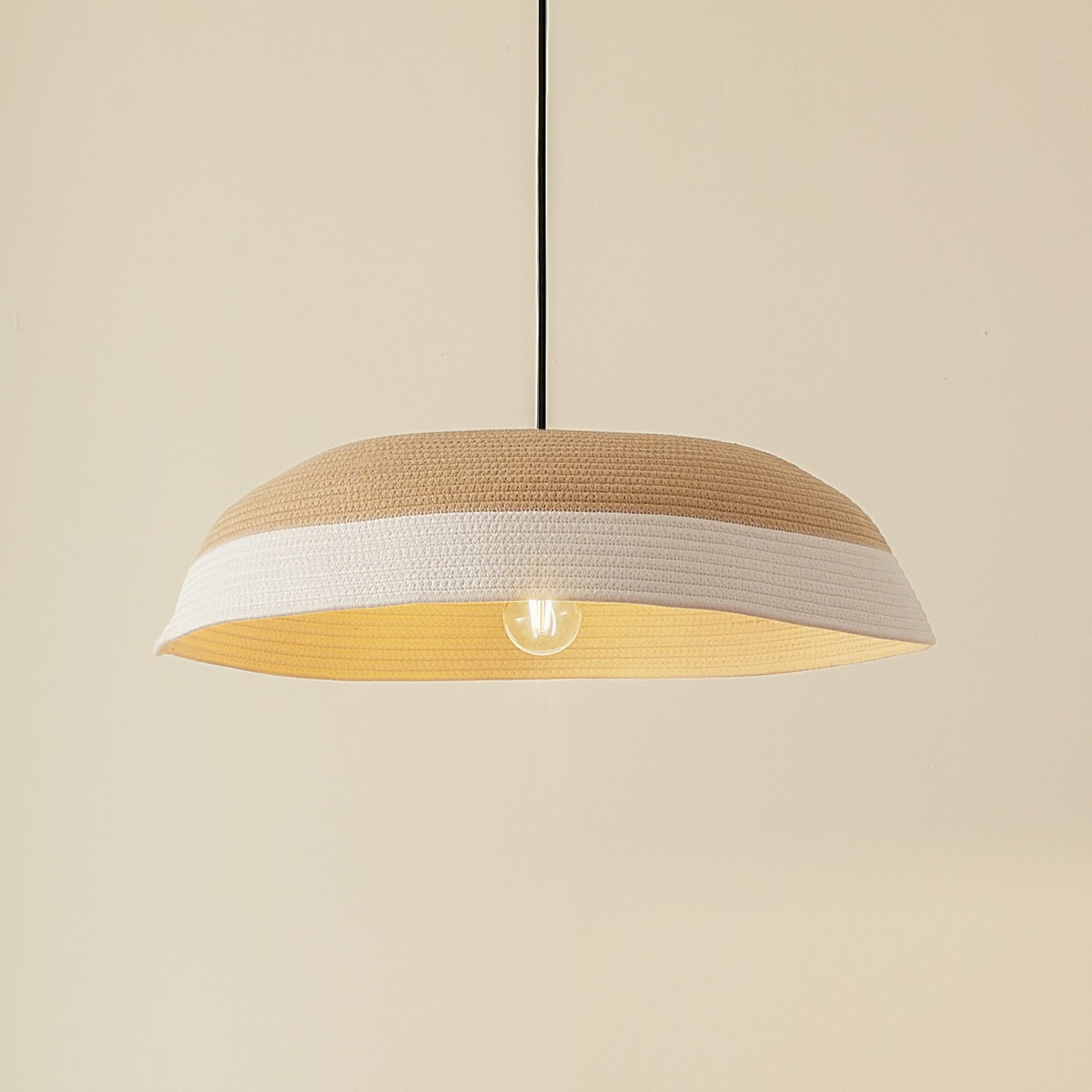 Lindby Hängeleuchte Caliva, Ø 60 cm, beige/weiß, Hanfseil