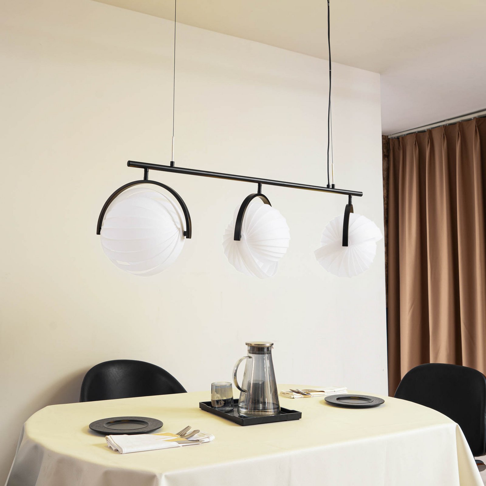 Lucande, suspension Helva, blanc, à 3 lampes, 108 cm, pivotante