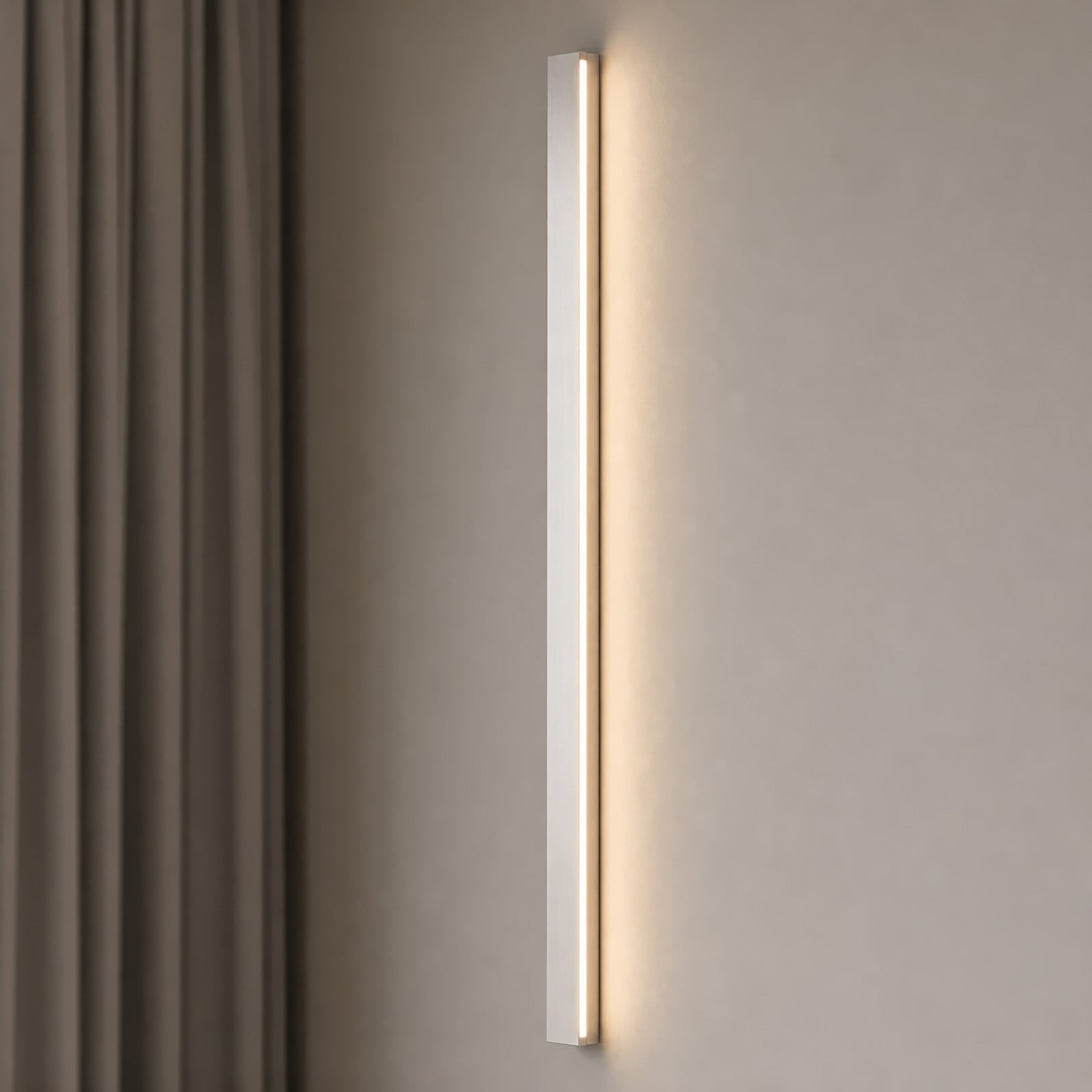 Kinsley LED-v&auml;gglampa, nickel, dimbar, 90 cm, CCT &ndash; Lucande - Vardagsrum - Modern - Metall - Vinklad