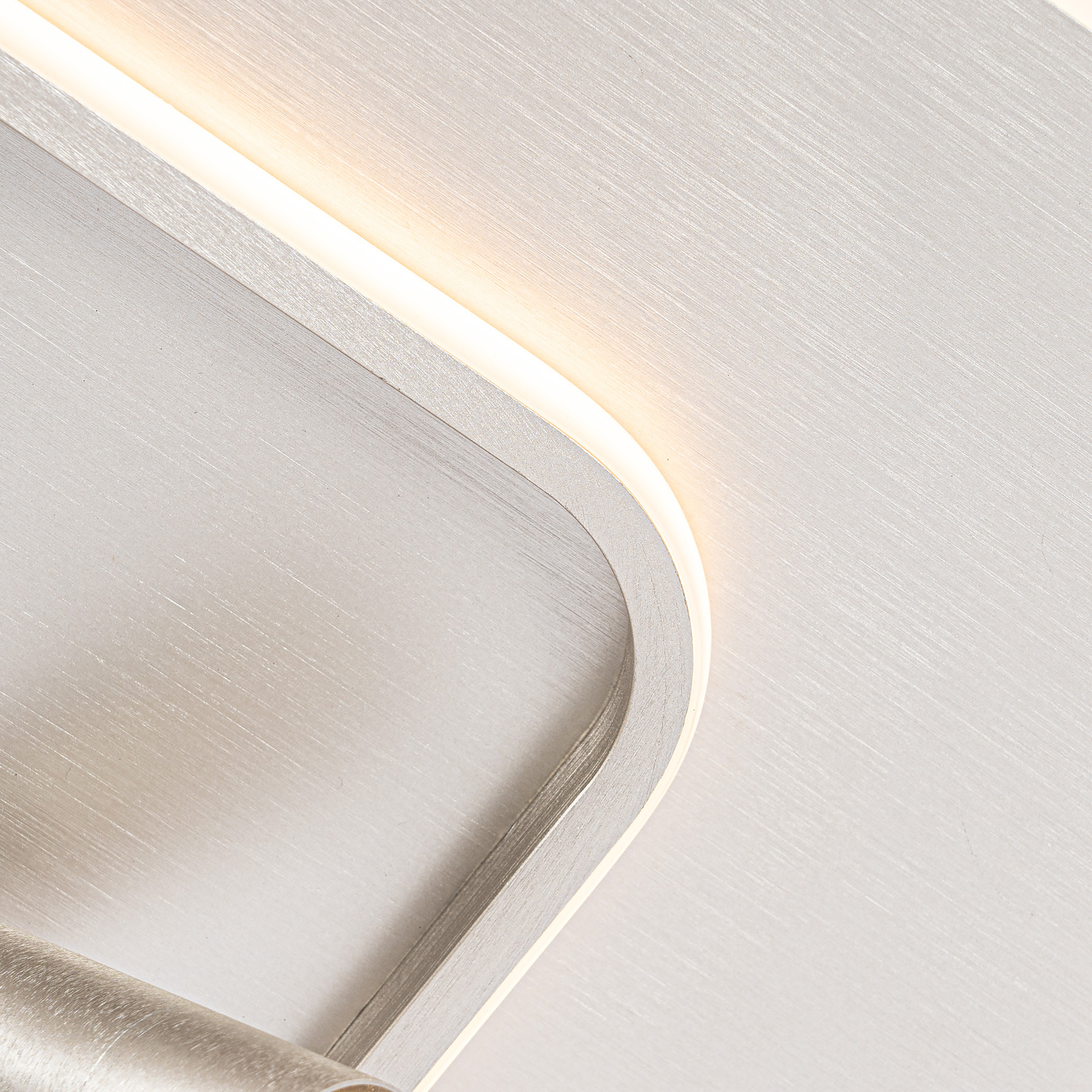 Lucande Tival LED-Deckenlampe, eckig, 43cm, nickel